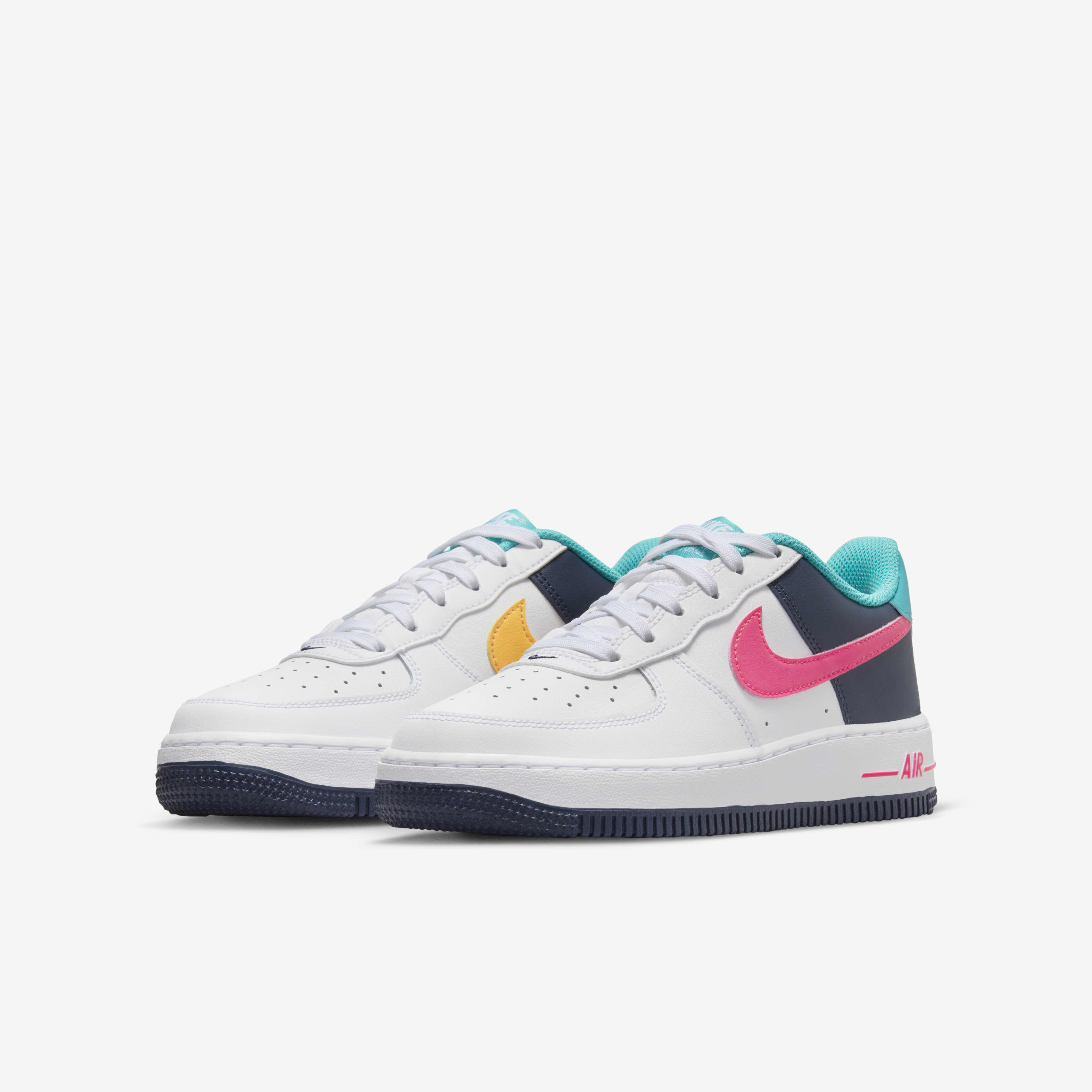 Buy Nike Air Force 1 Older Kids Shoes Nike Saudi Official