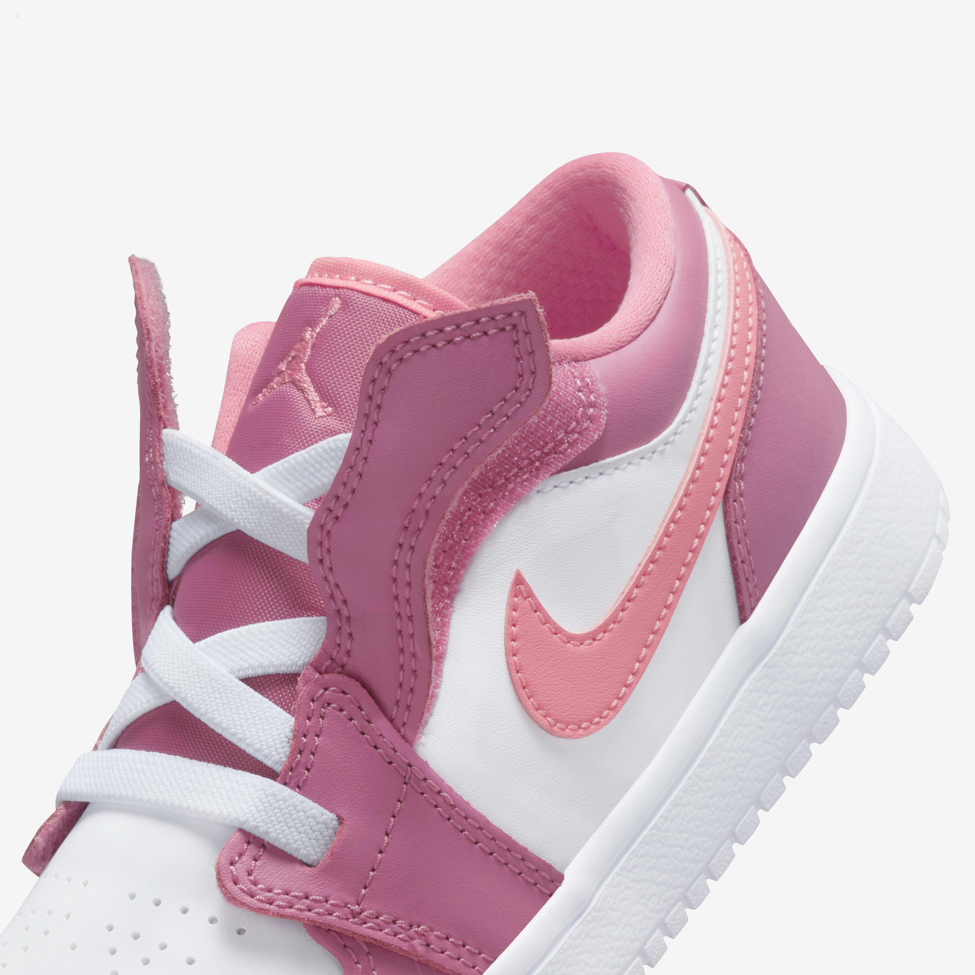 Jordan 1 Low Alt image number 8