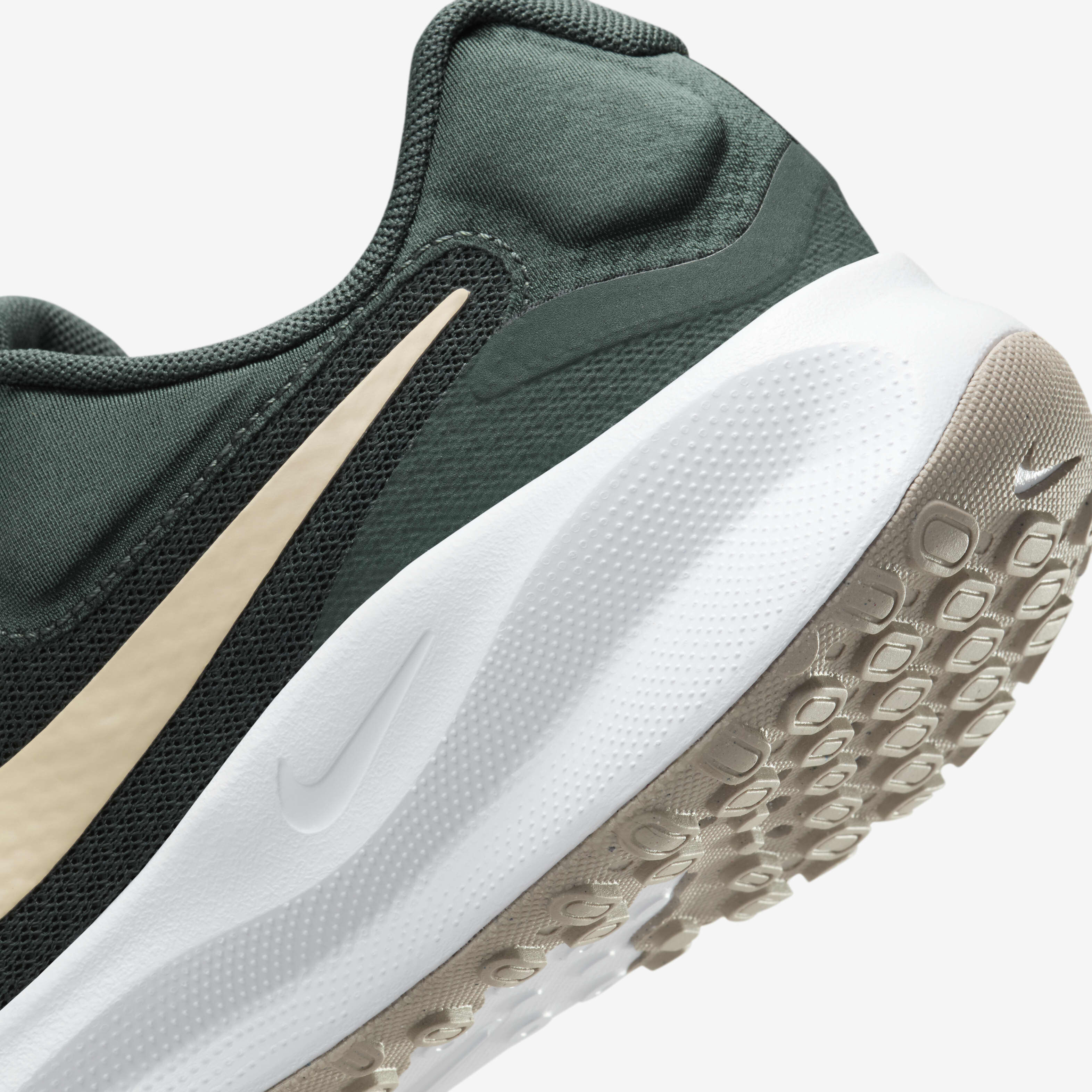 Nike Revolution 7 image number 7