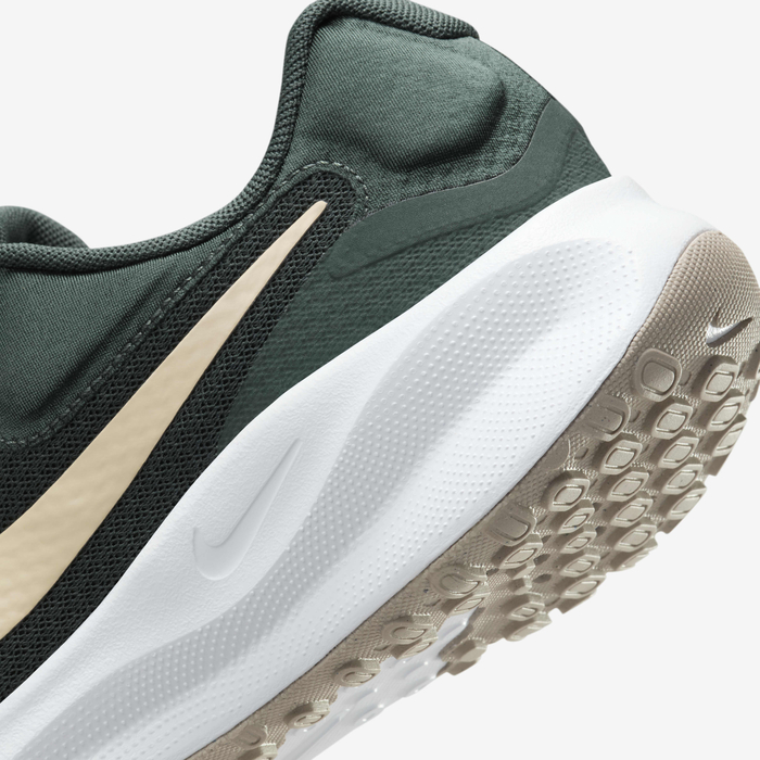 Nike Revolution 7 image number 7 Nike Revolution 7 image number 7
