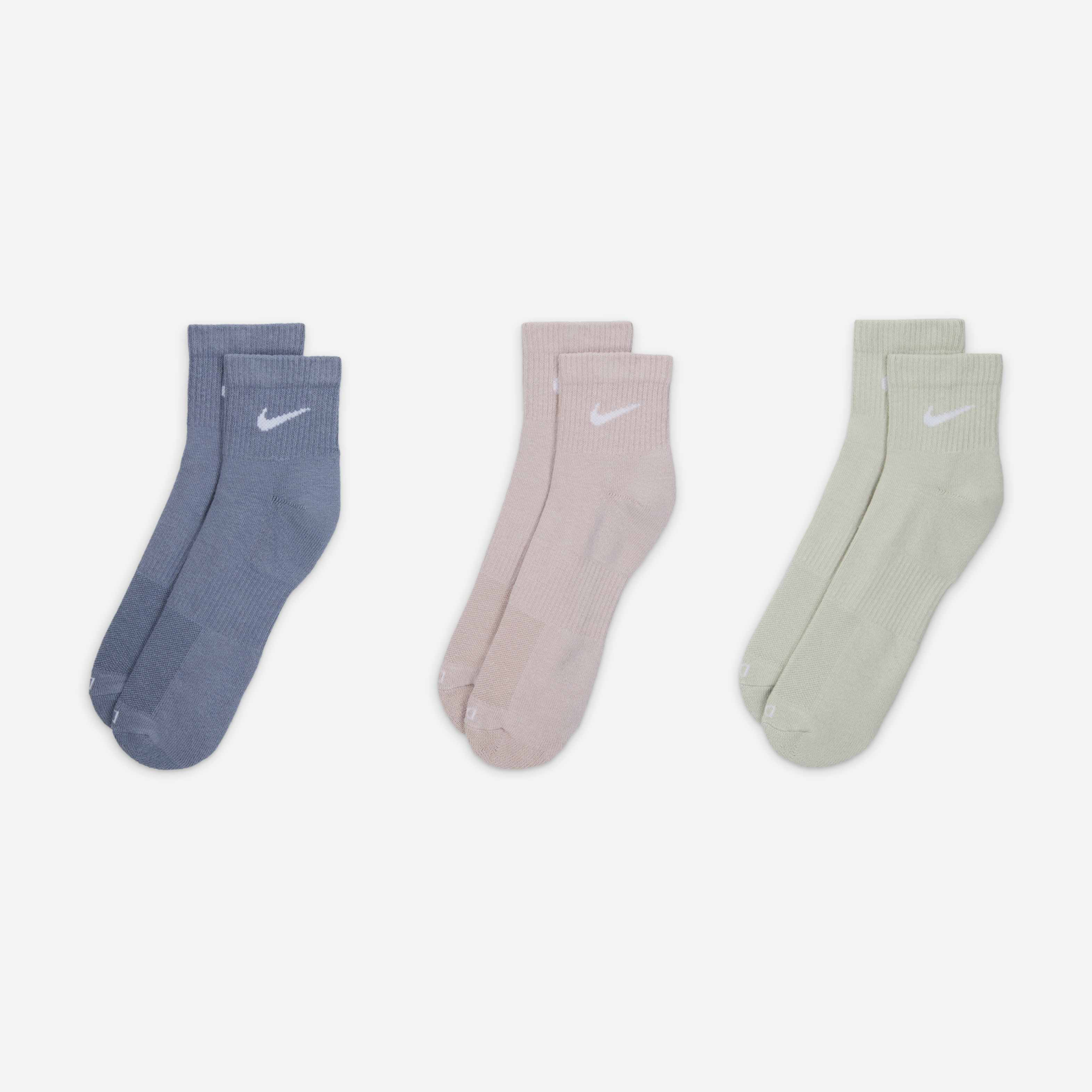 Nike Everyday Plus Cushioned image number 1