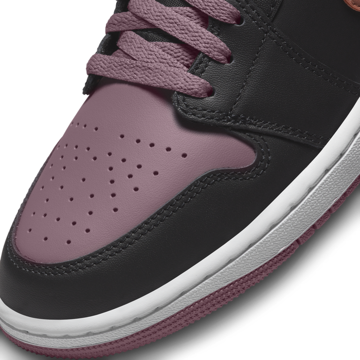 Jordan 1 mid size top 6
