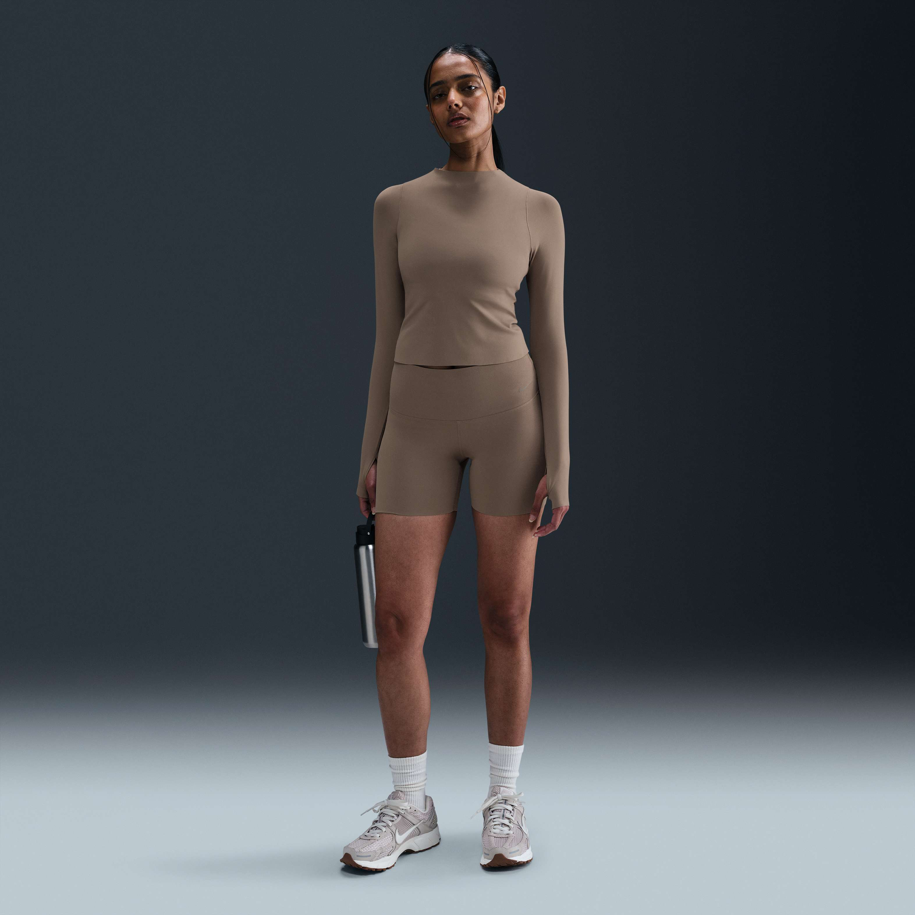 Nike Zenvy image number 3