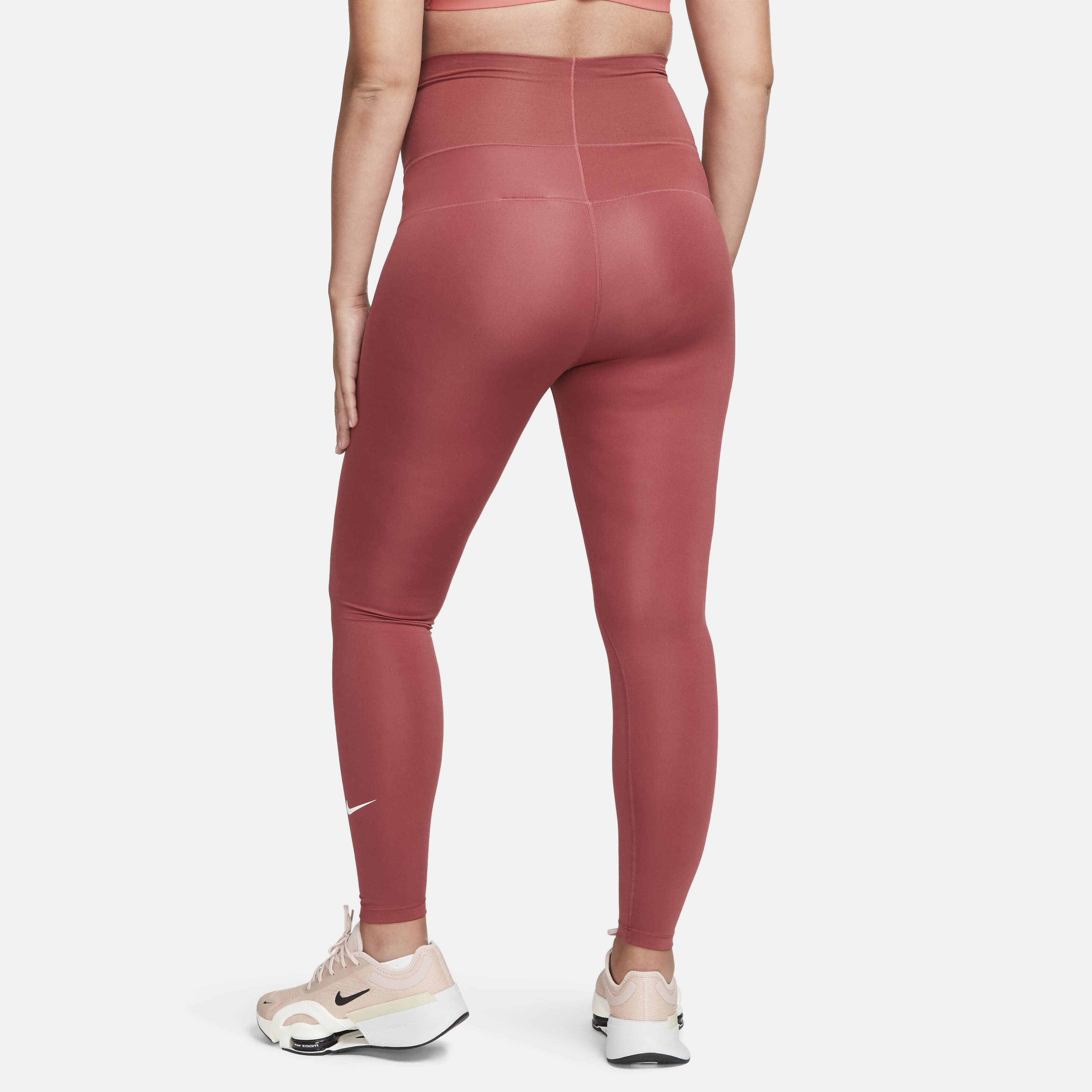 Nike One (M) image number 1