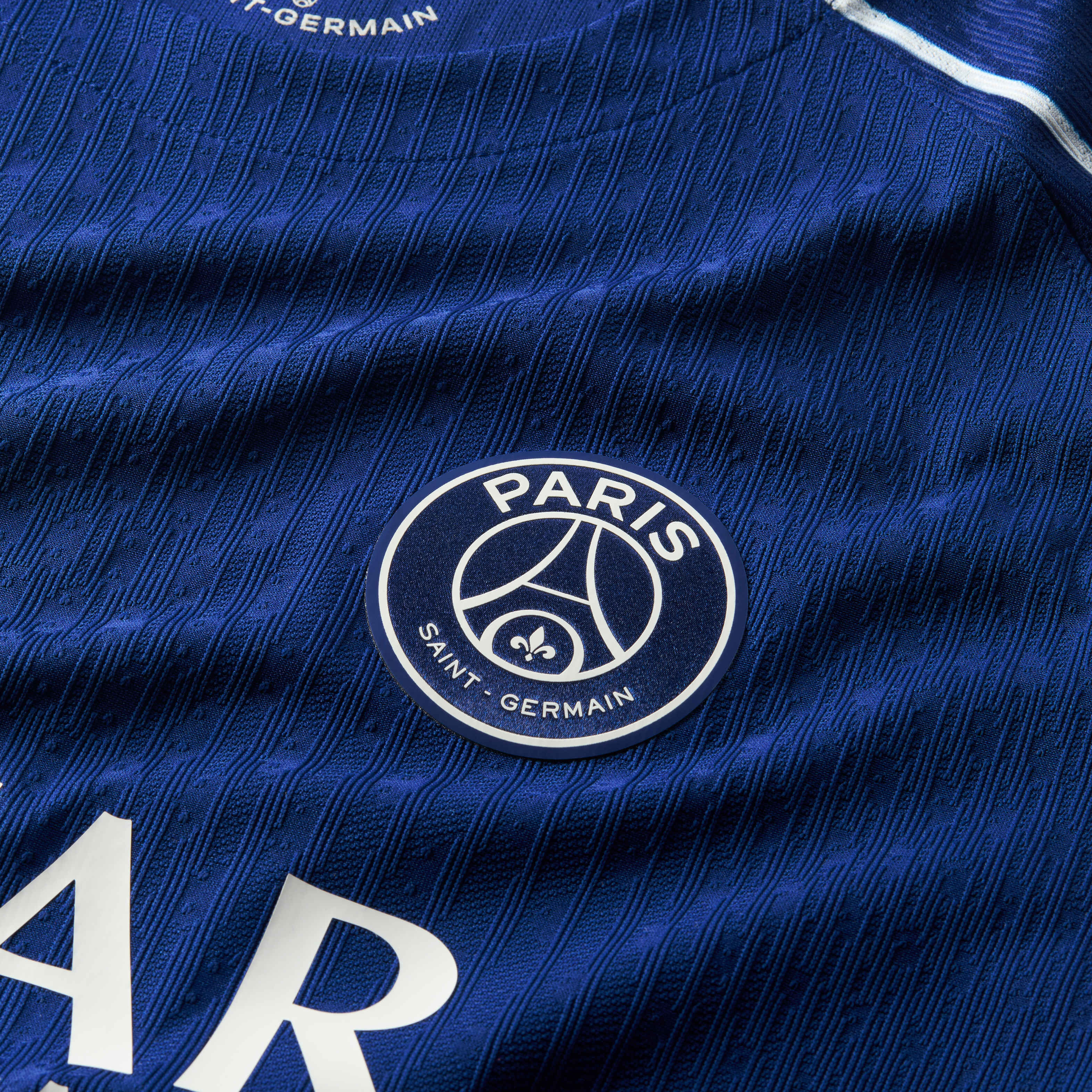 Paris Saint-Germain 2024/25 Match Fourth image number 9