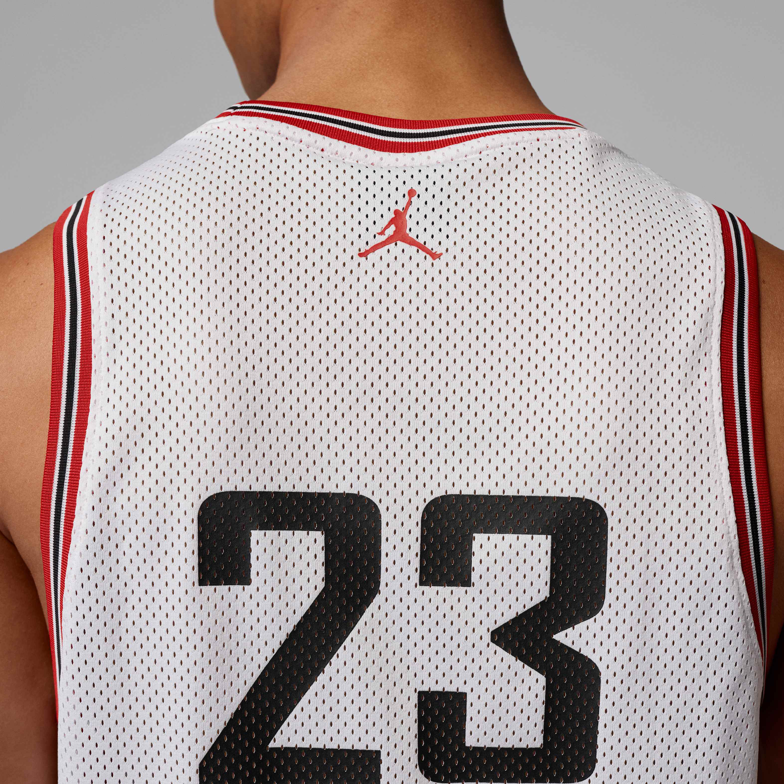 Jordan Brooklyn image number 4