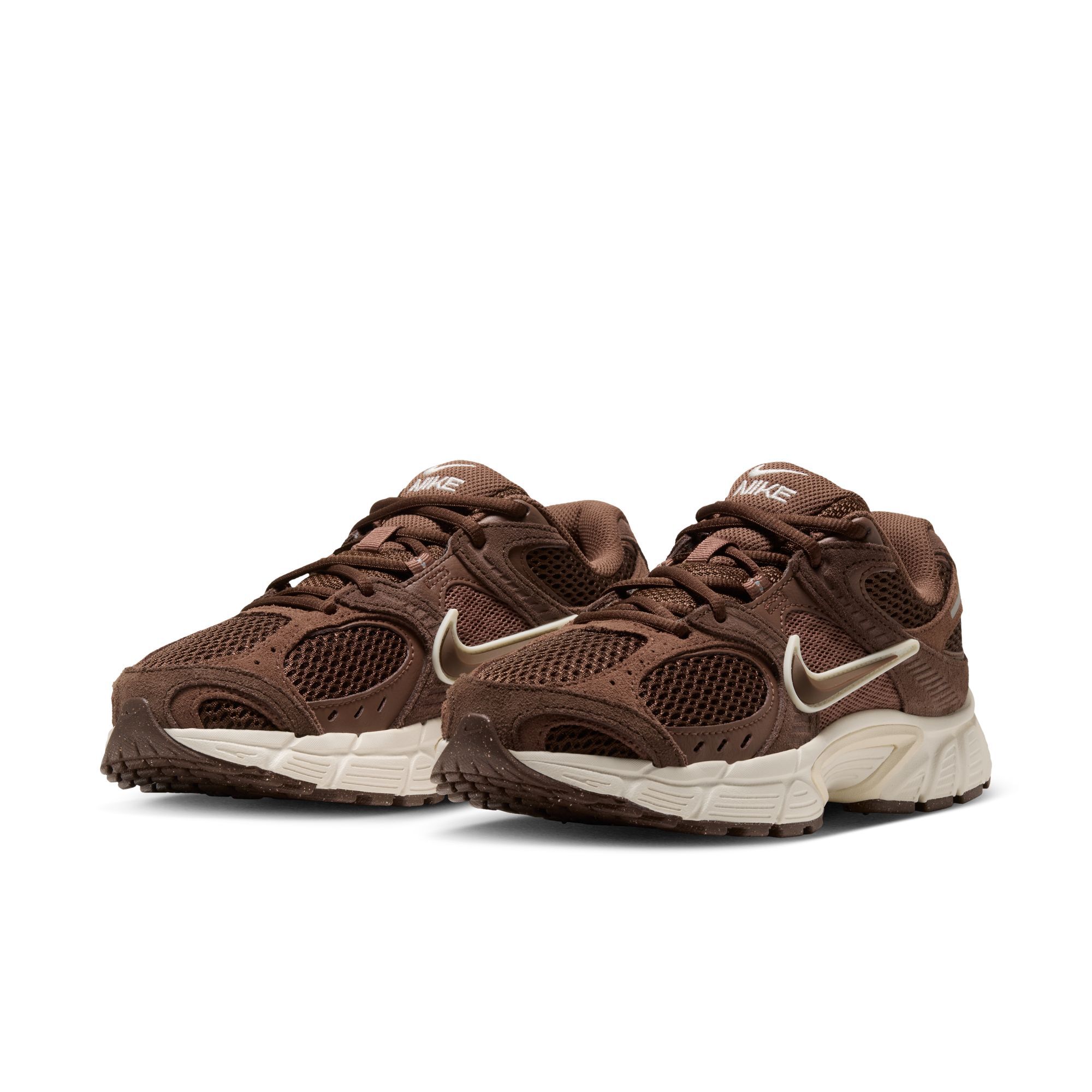 Nike V5 RNR Suede image number 2