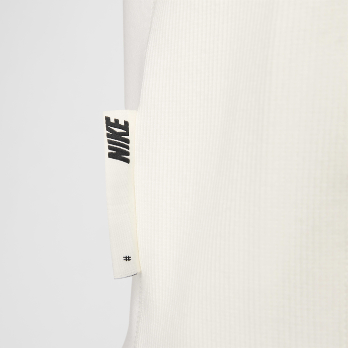 Nike Standard Issue image number 6 Nike Standard Issue image number 6