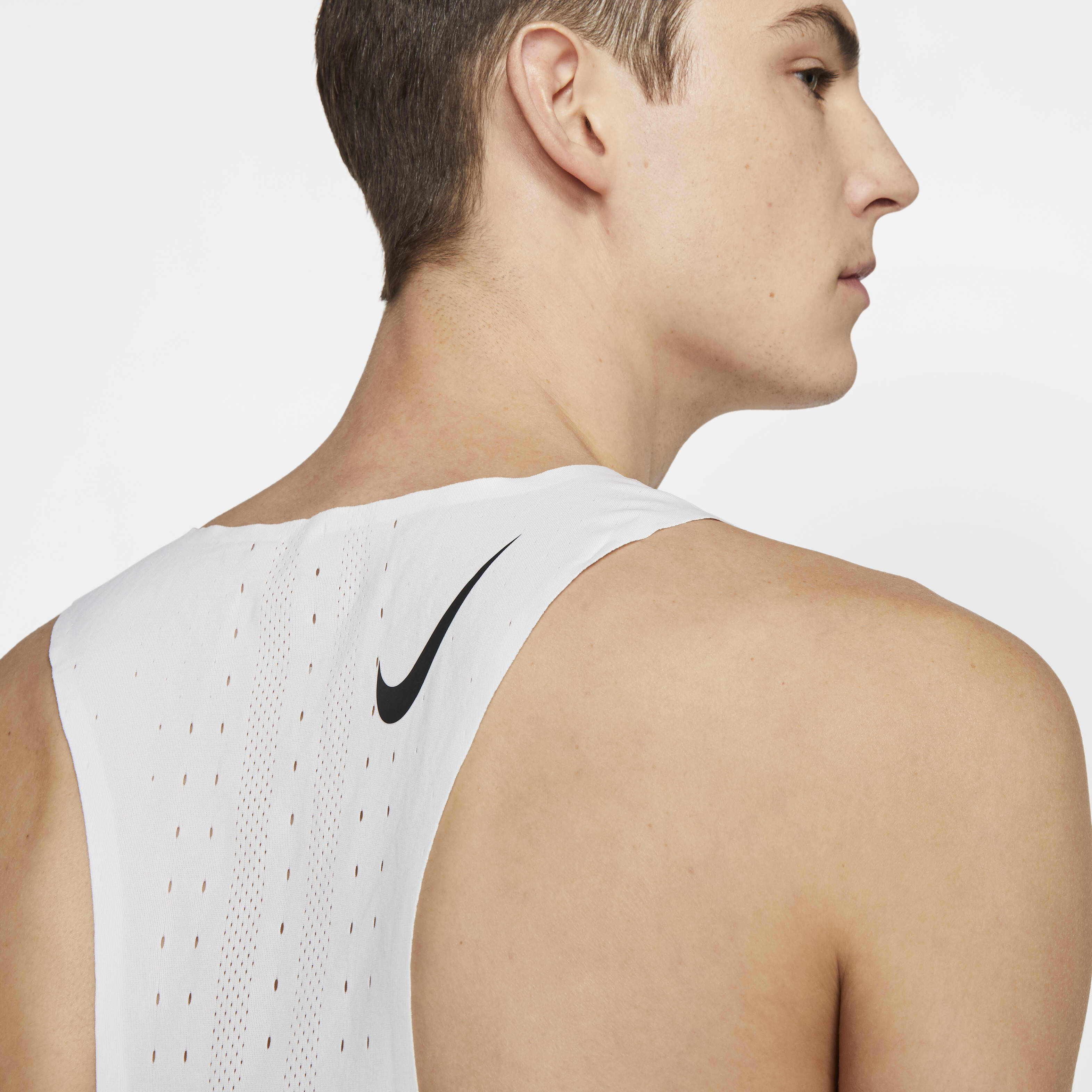 Nike AeroSwift image number 3