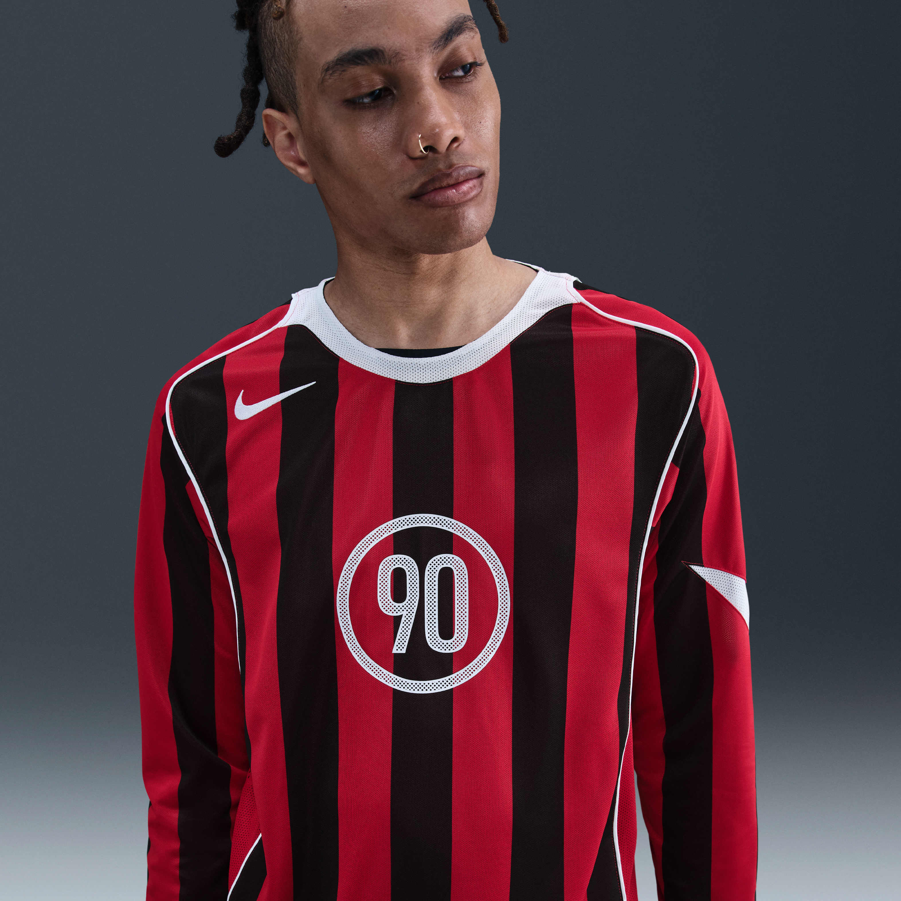 نايكي توتال 90 image number 0