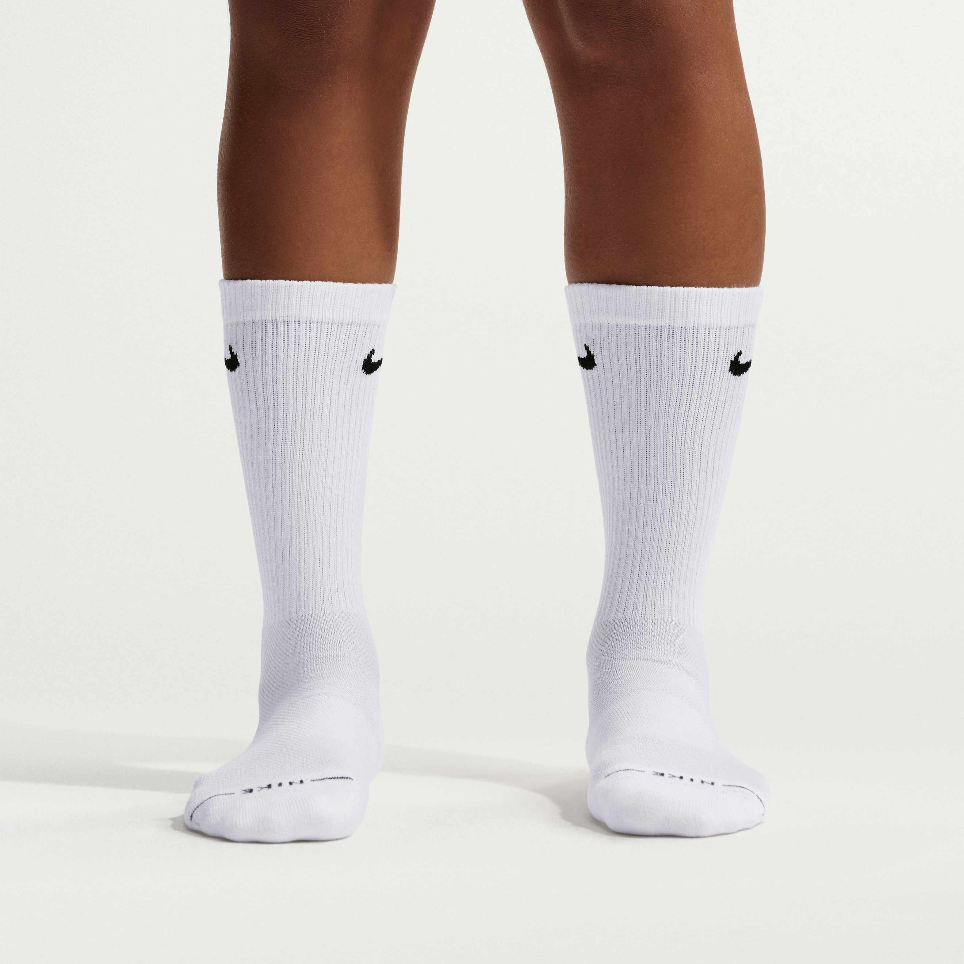 Nike Everyday Elevated image number 3