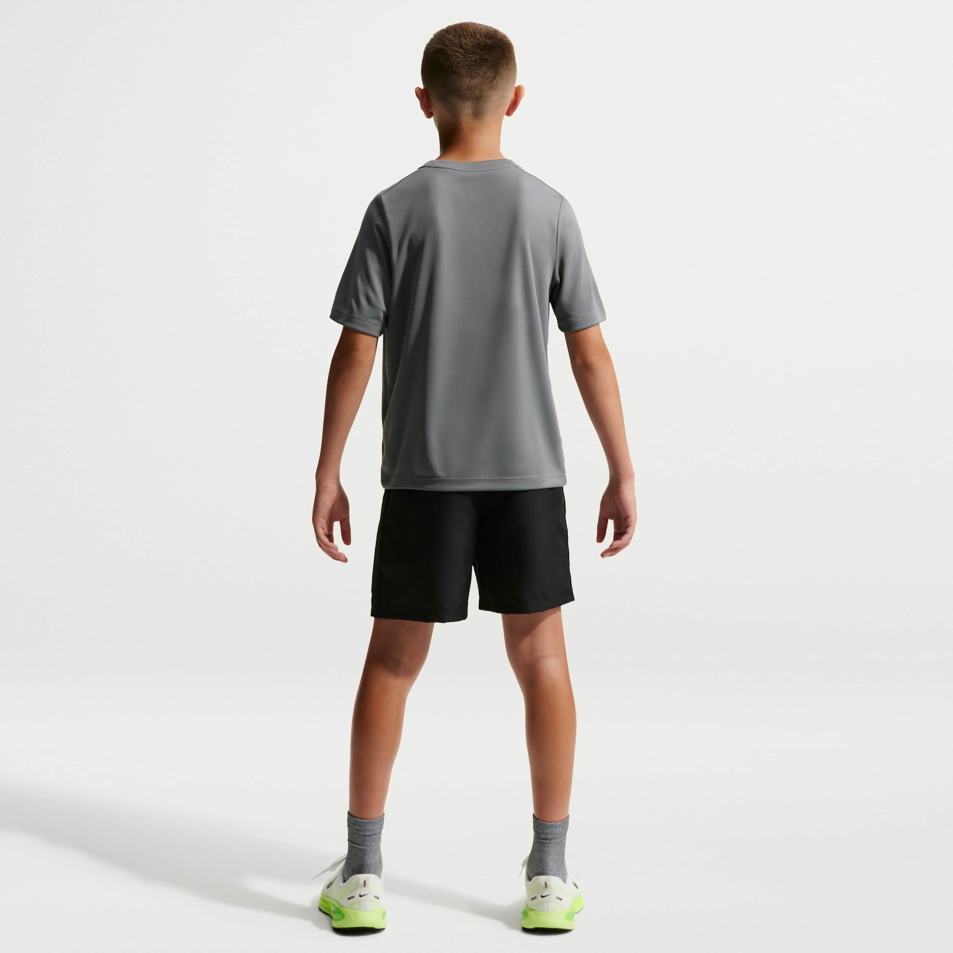 Nike Multi Refresh image number 9