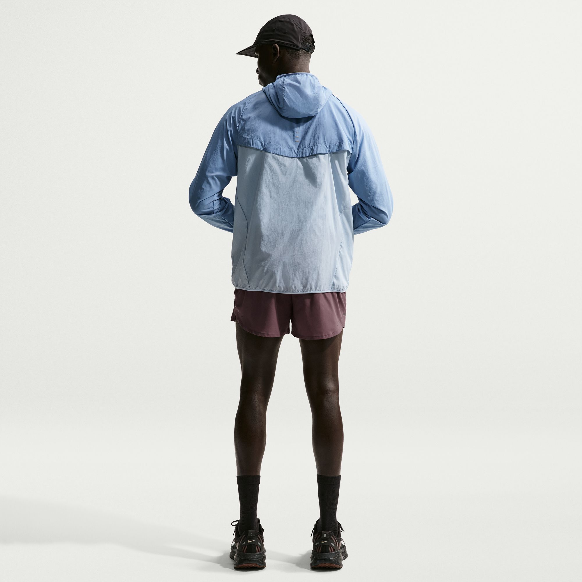 نايكي سترايد image number 4