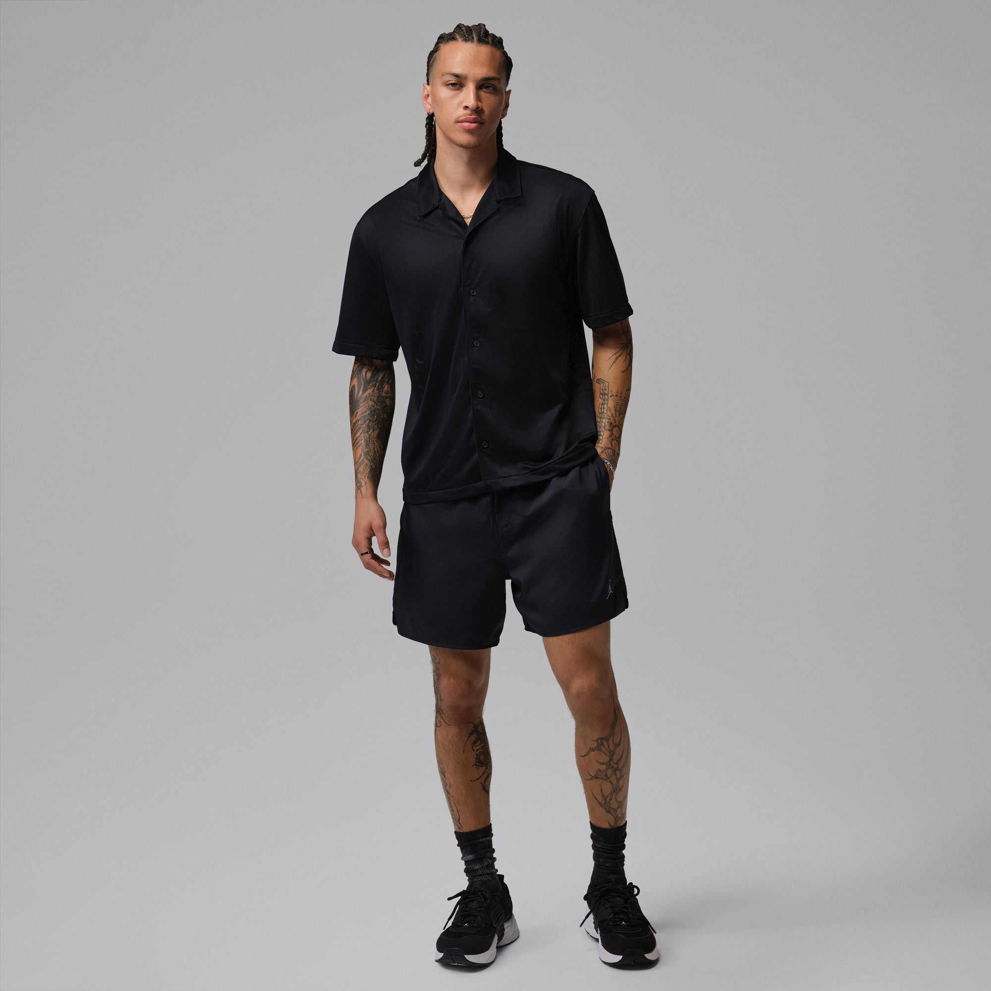 Jordan Brooklyn image number 4