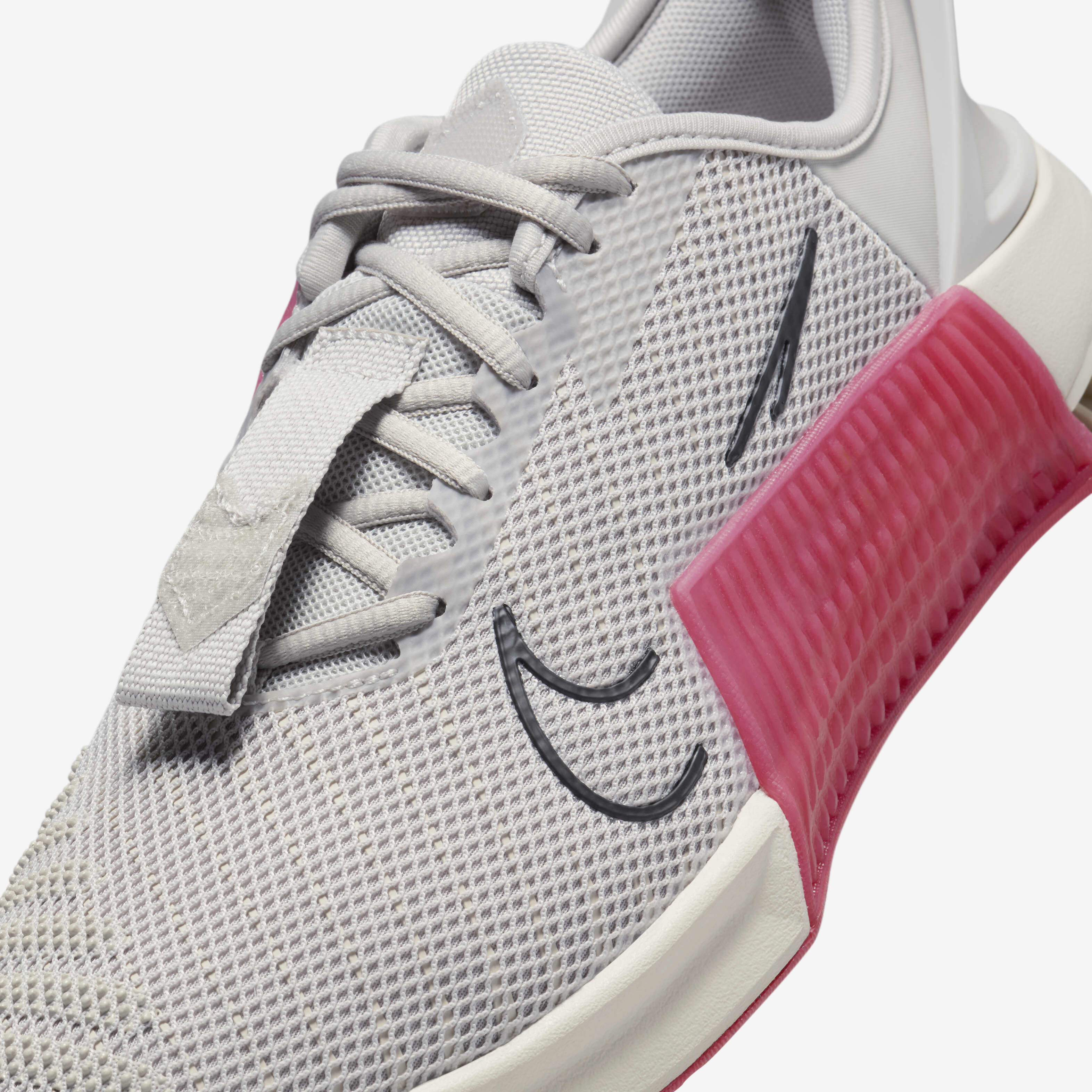 Buy Nike Metcon 9 EasyOn Women s Workout Shoes Nike Saudi Official