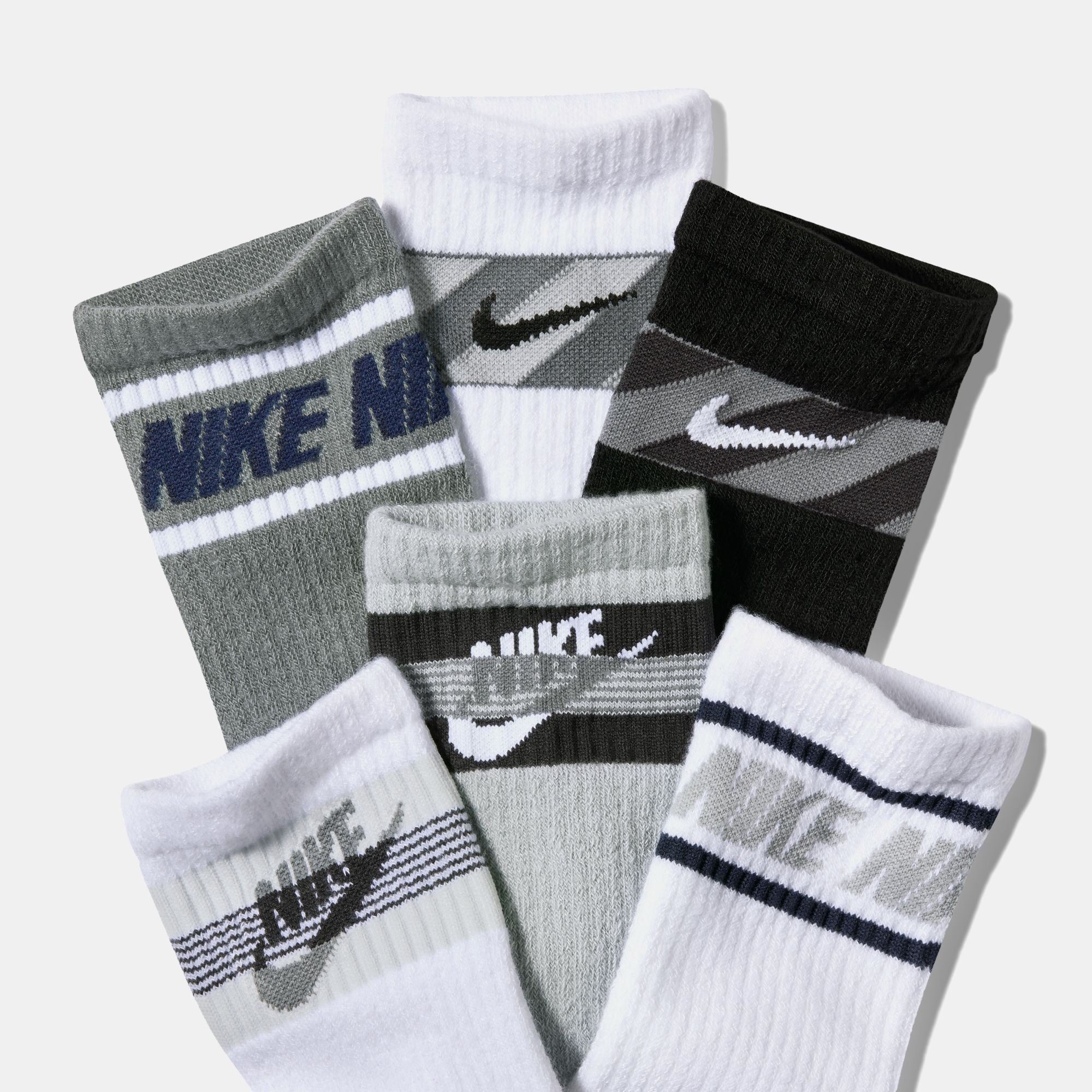 Nike Everyday image number 1