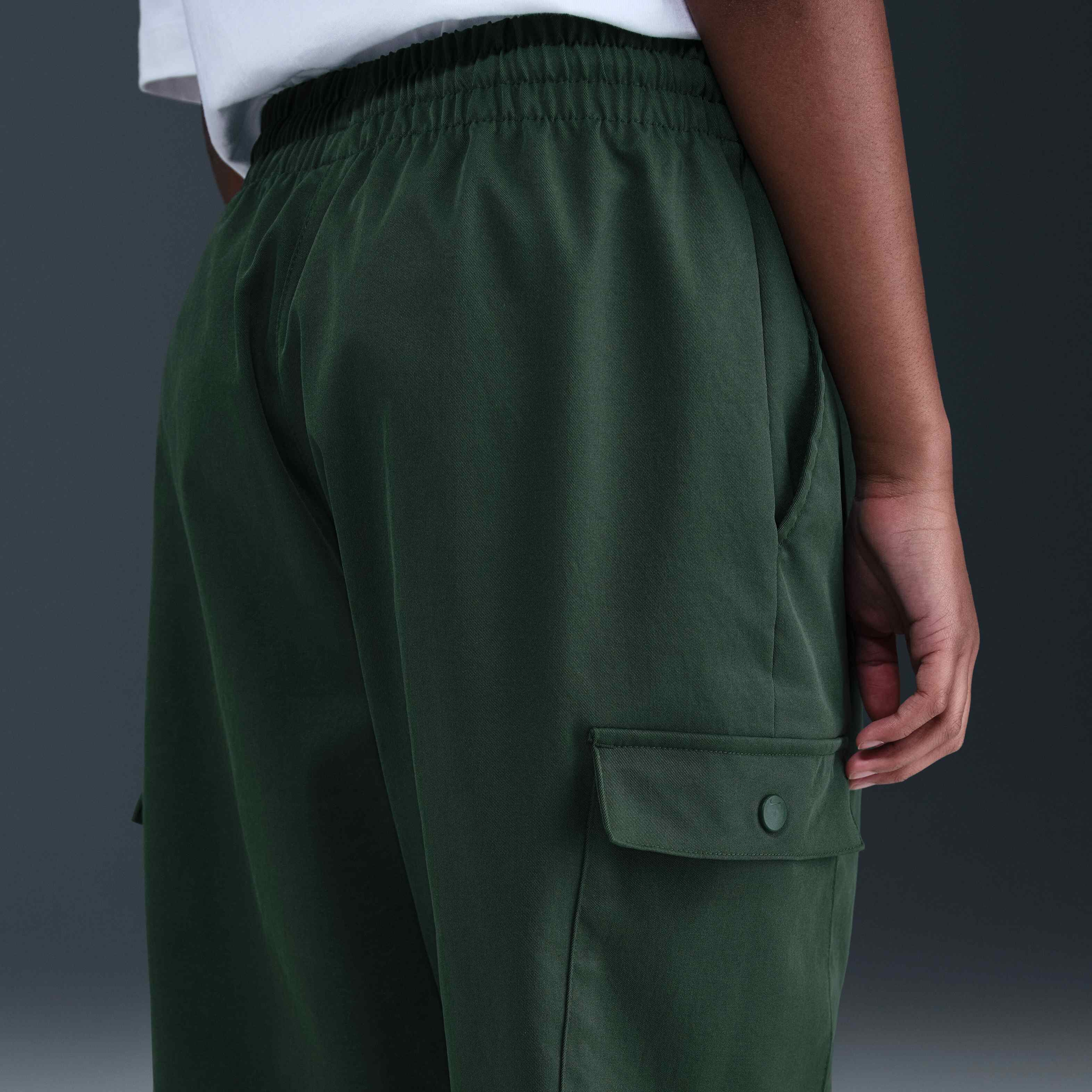 نايكي سبورتسوير image number 2