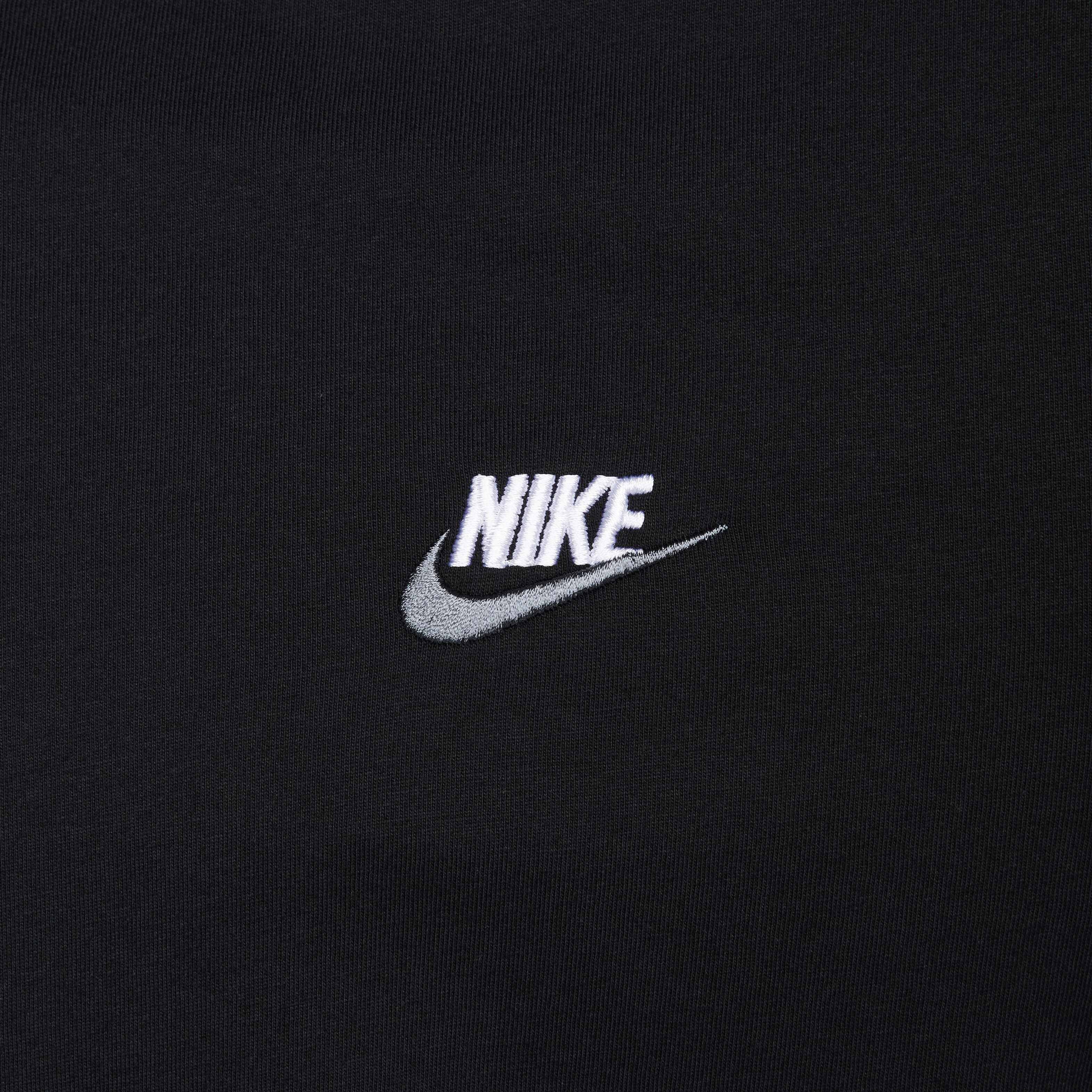 Nike Sportswear Club image number 3
