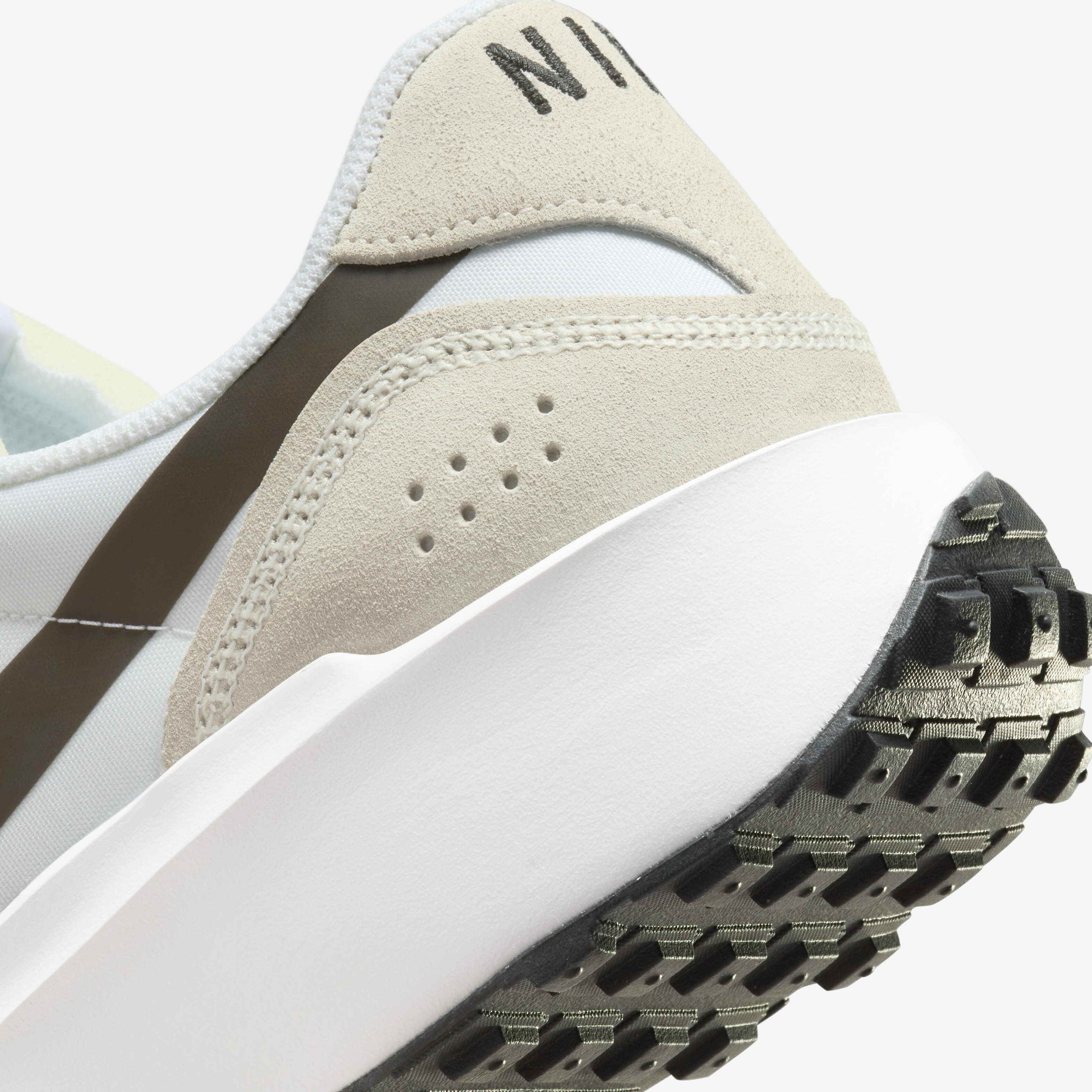 Nike pantheos sale on sale