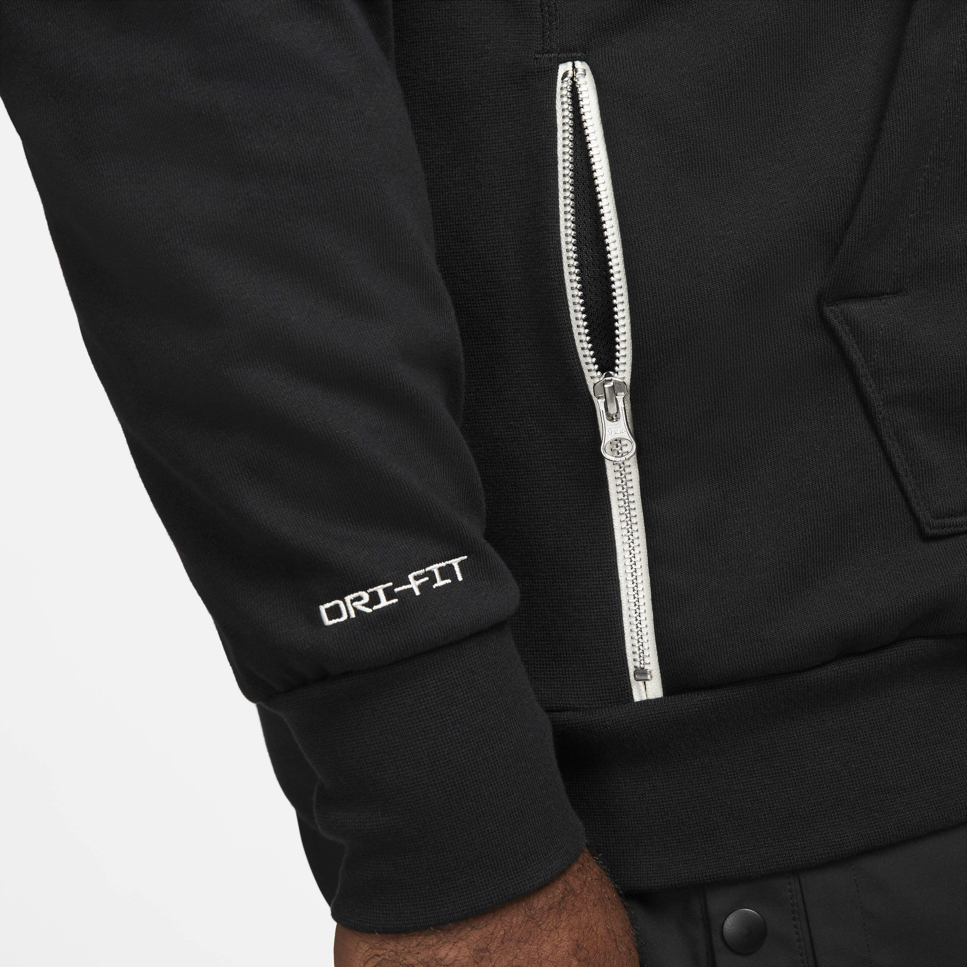 Nike Standard Issue image number 9