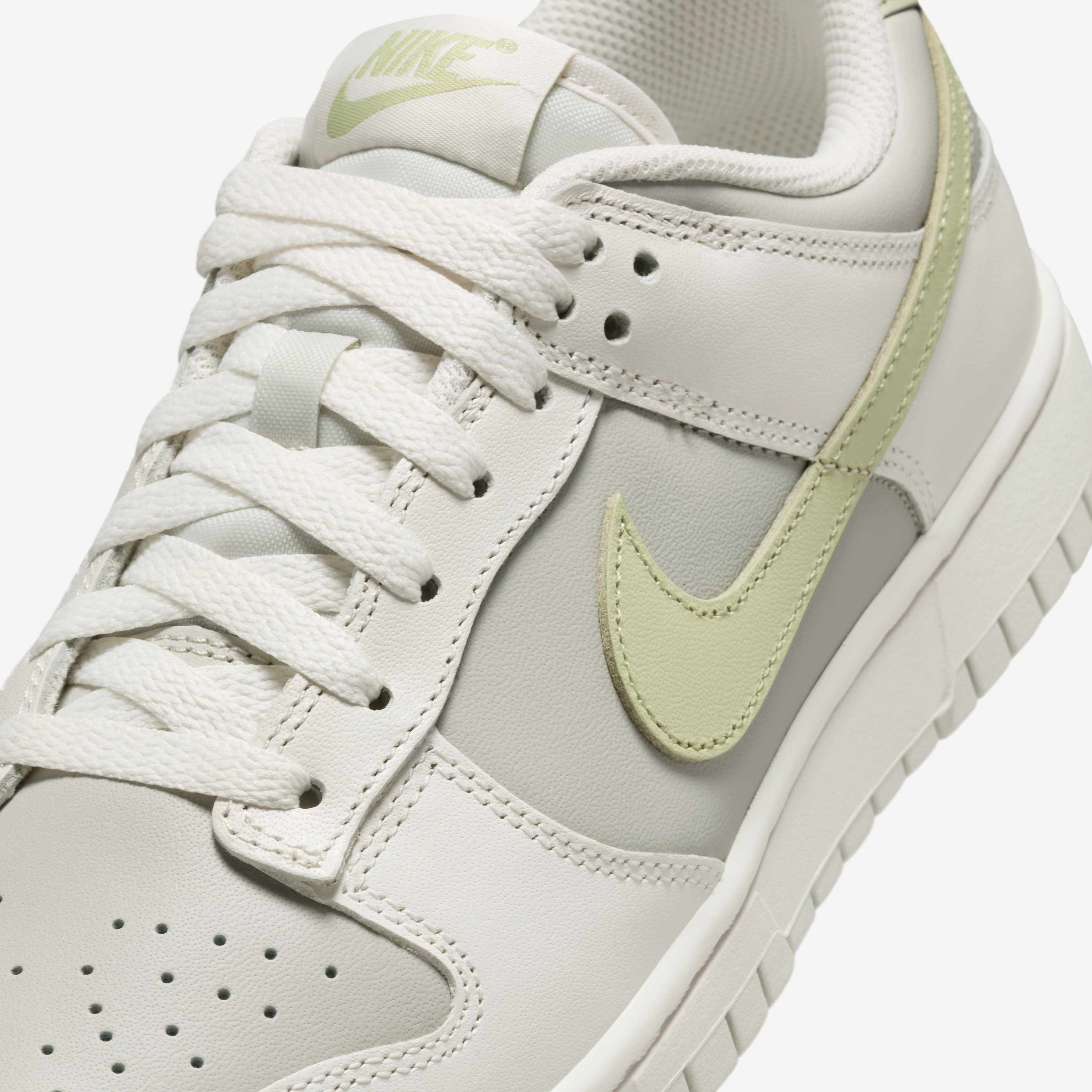 Nike Dunk Low image number 6