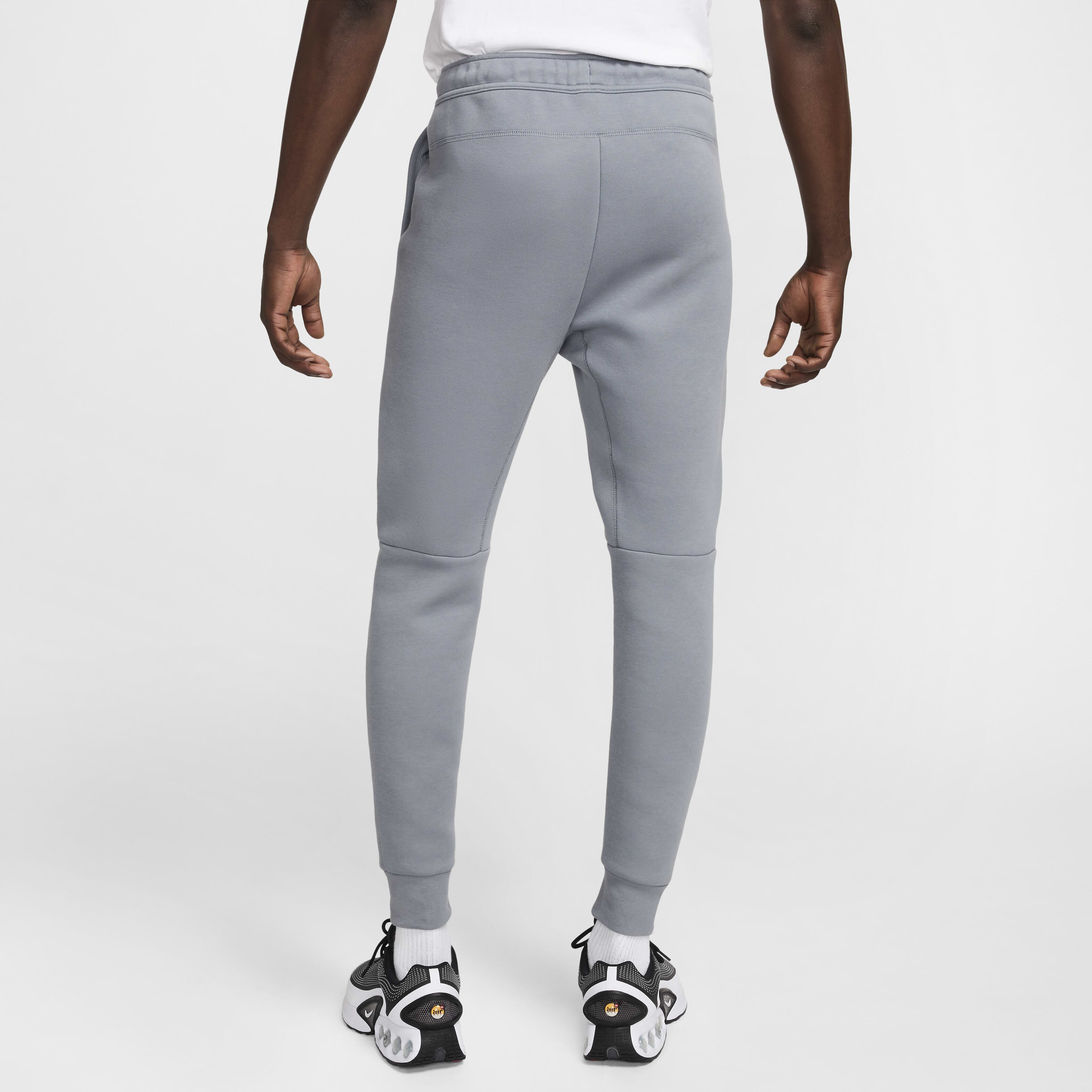 Nike tech fleece skinny joggers best sale