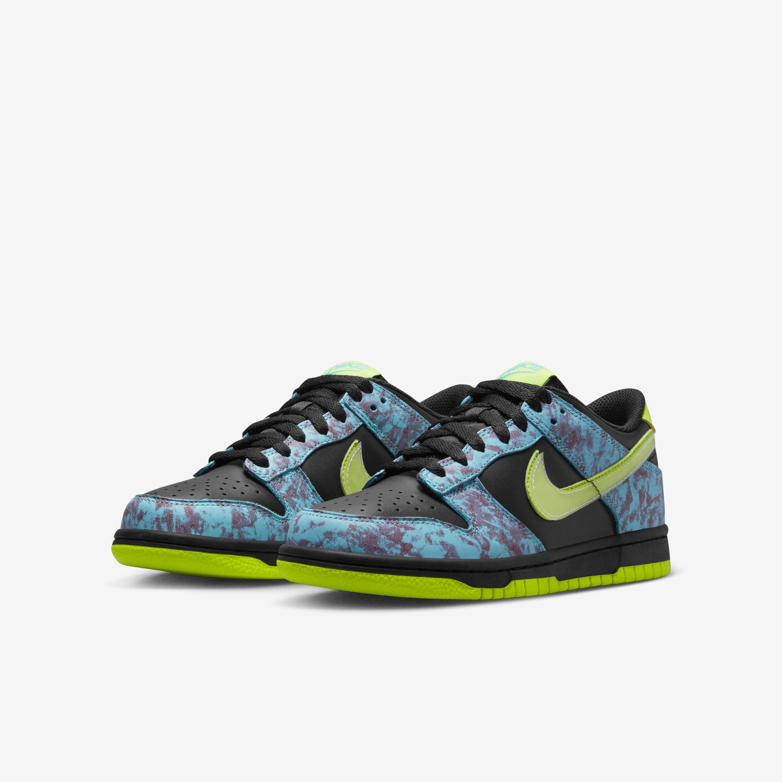 Nike Dunk Low SE image number 4