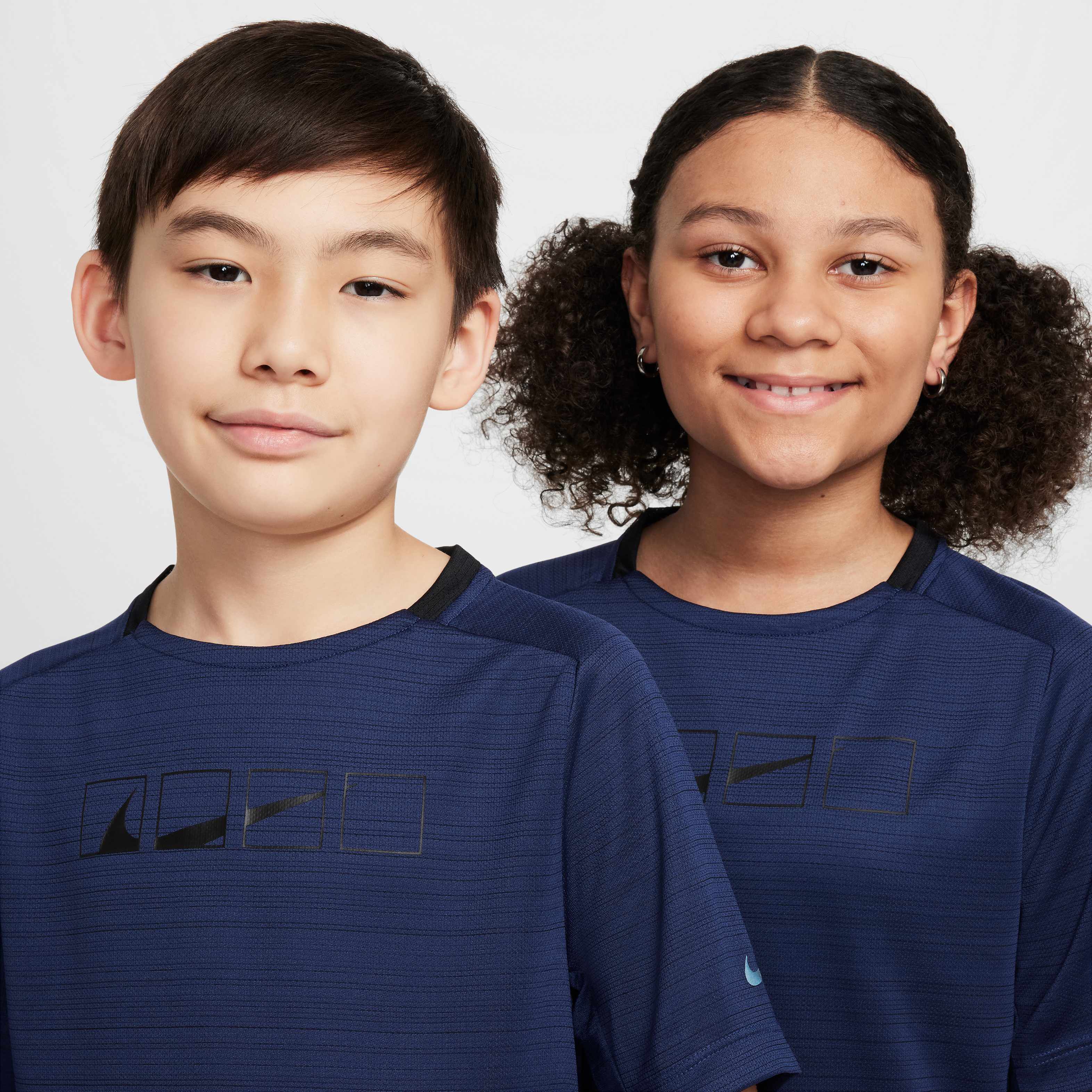 Nike Multi Tech image number 2