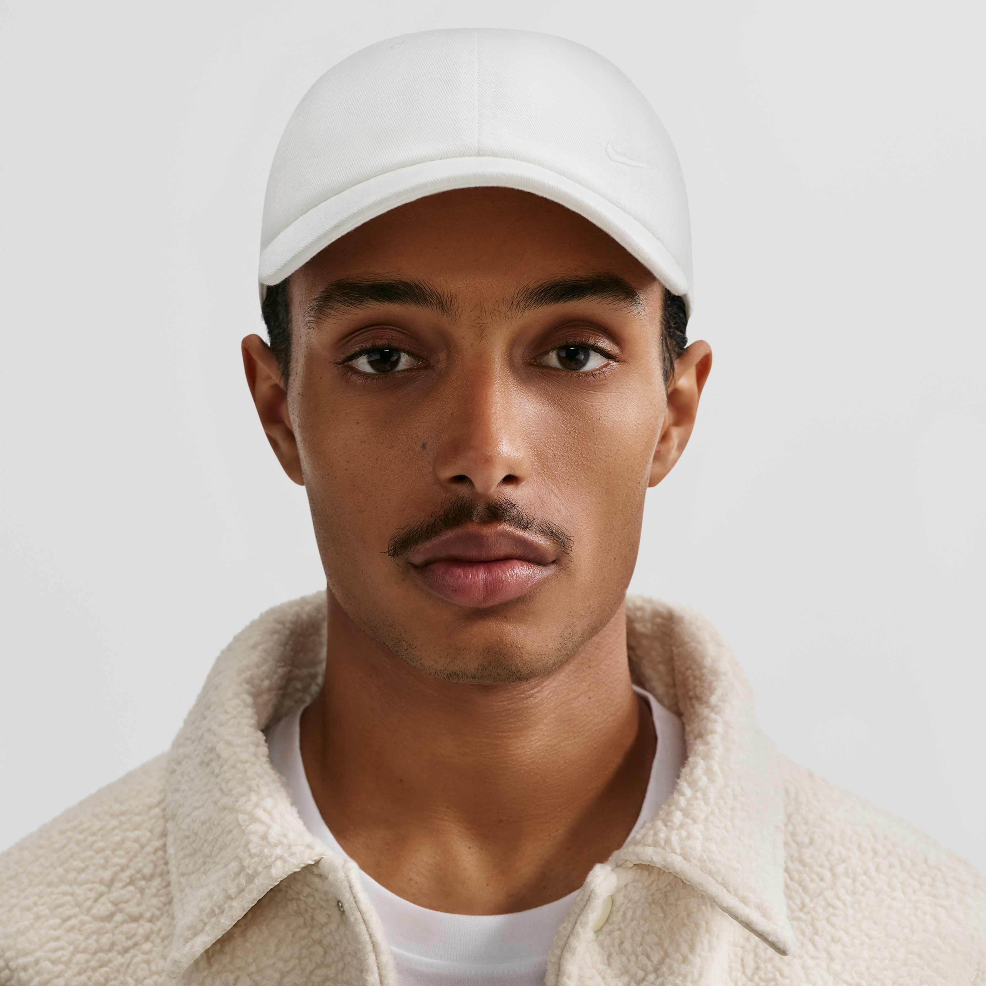 Nike Club image number 2