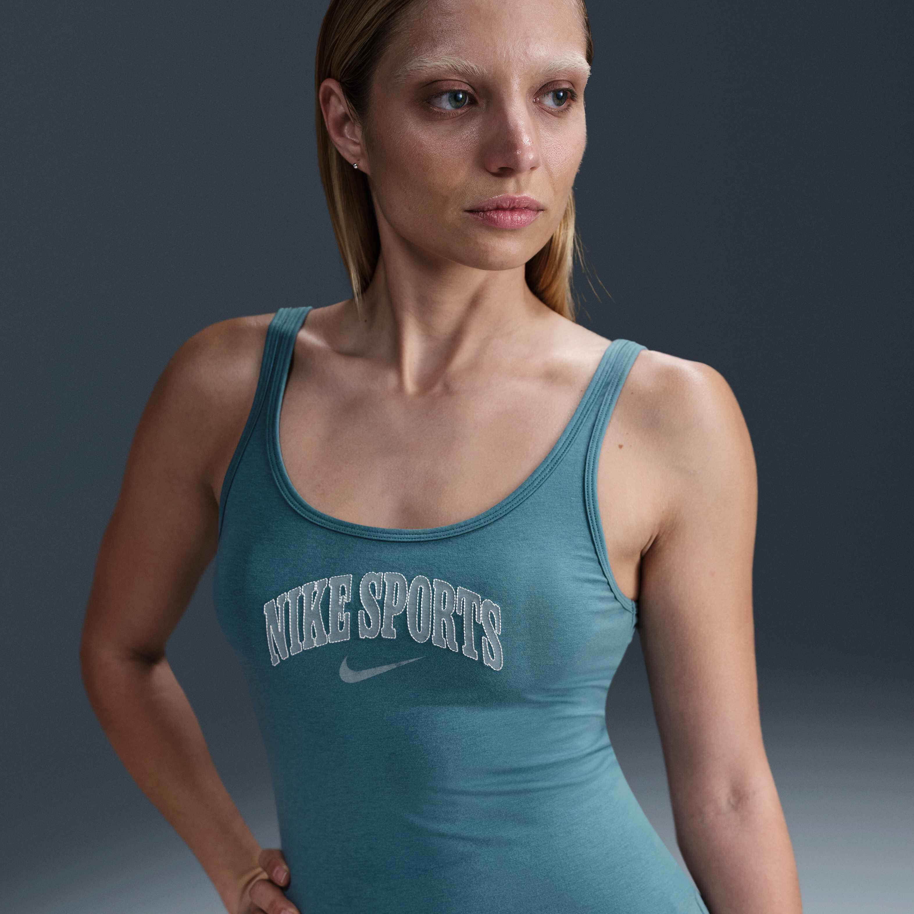 نايكي سبورتسوير تشيل نت image number 0