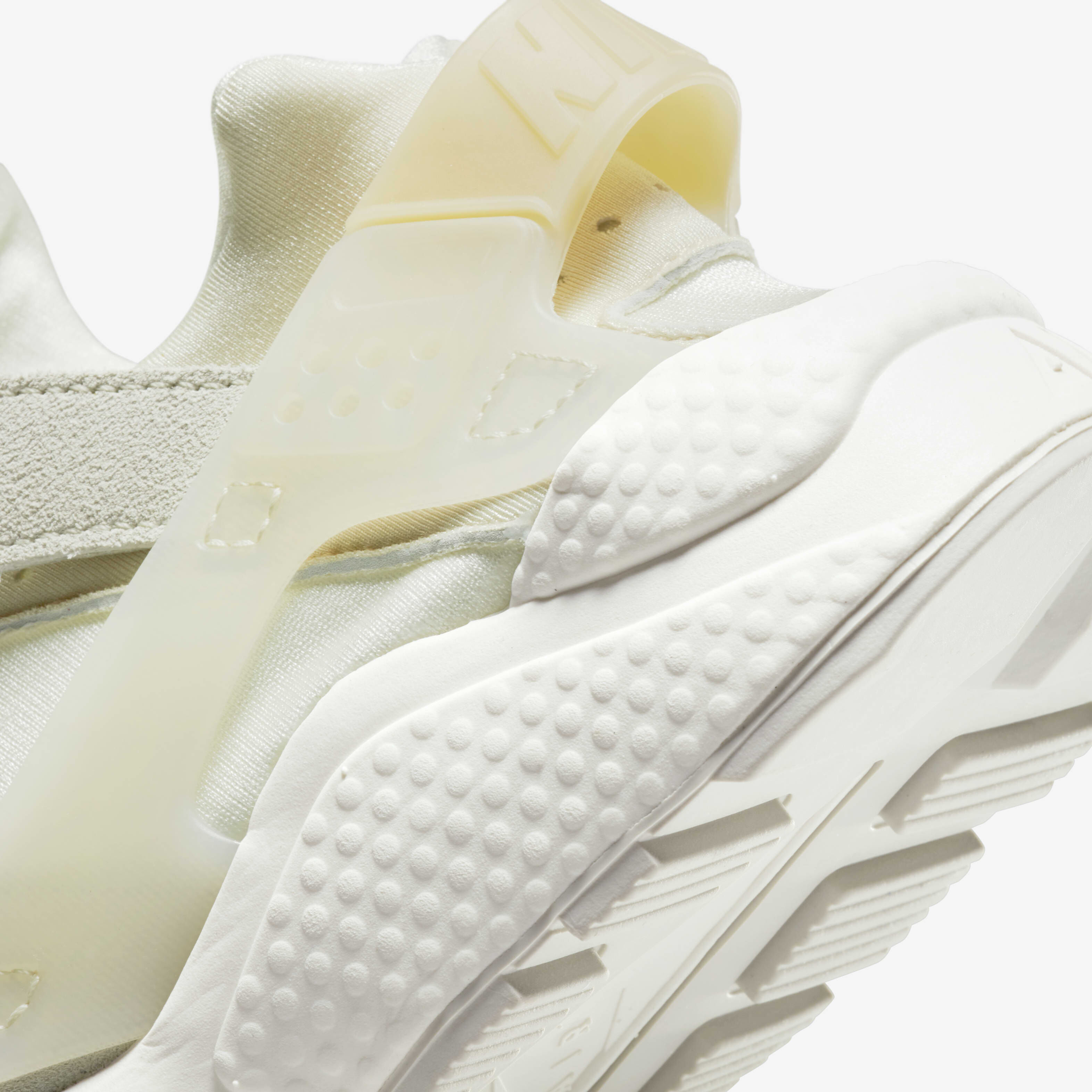 nike huarache ultra women's white