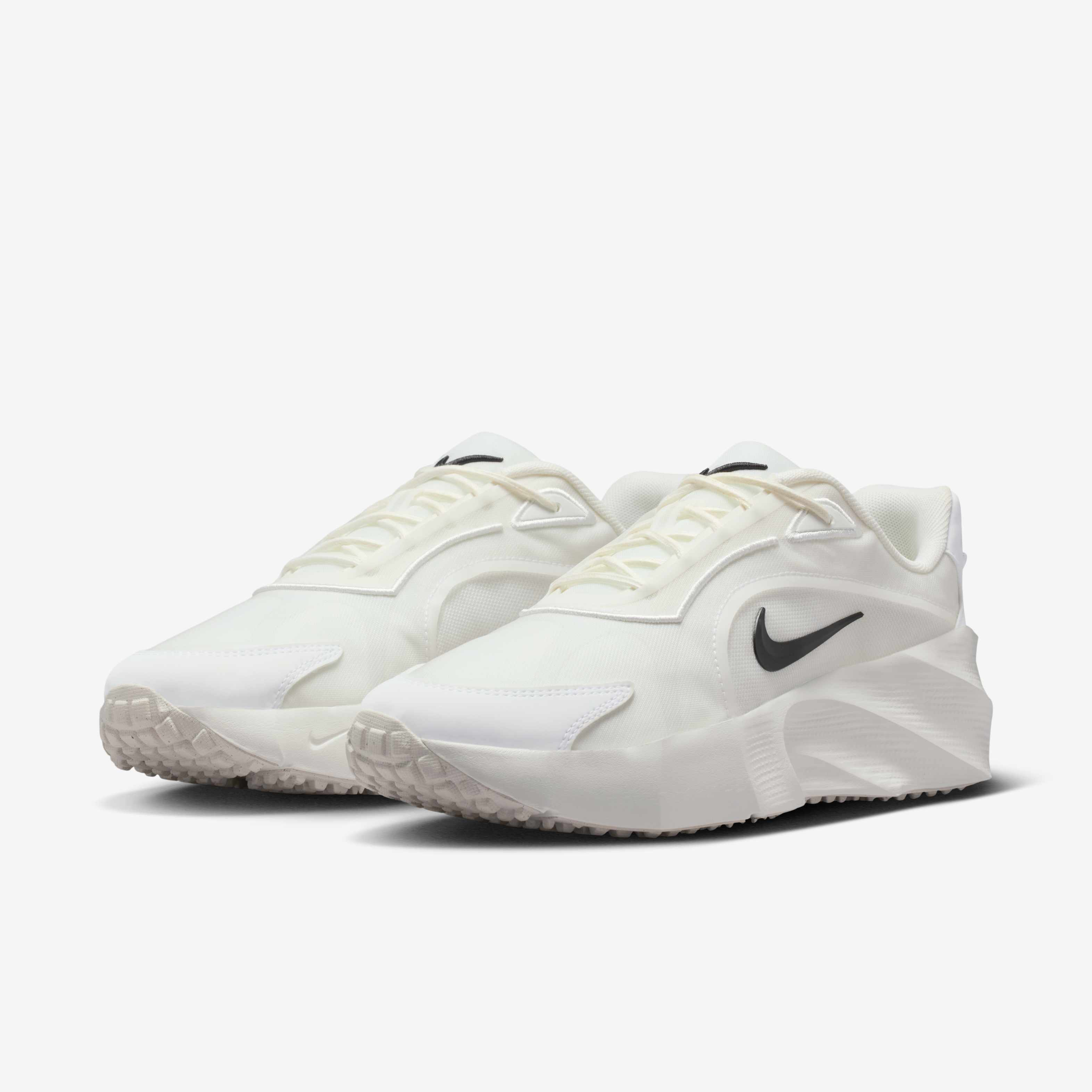 Nike Aura Edge image number 4