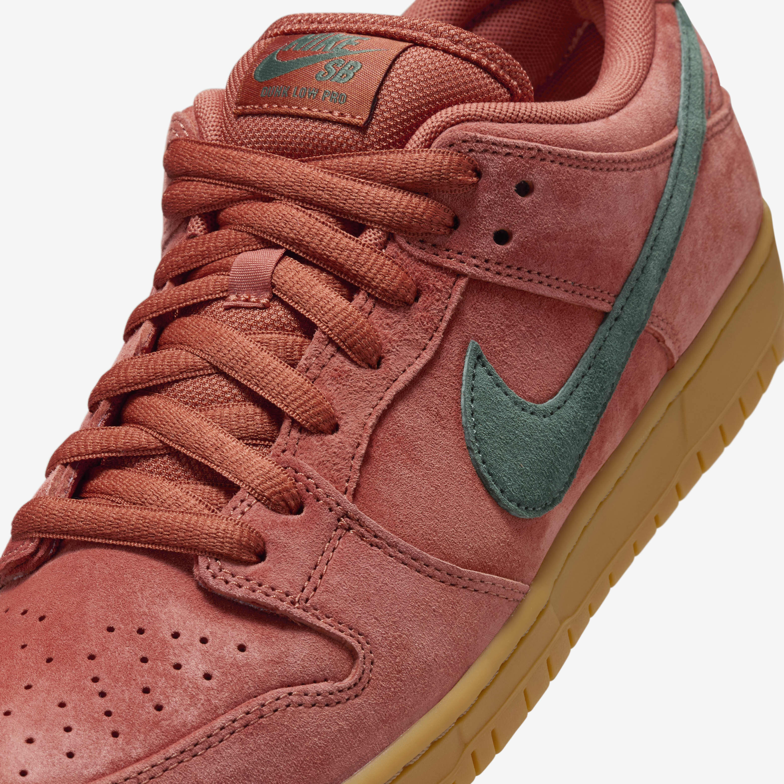 Nike SB Dunk Low Pro image number 6