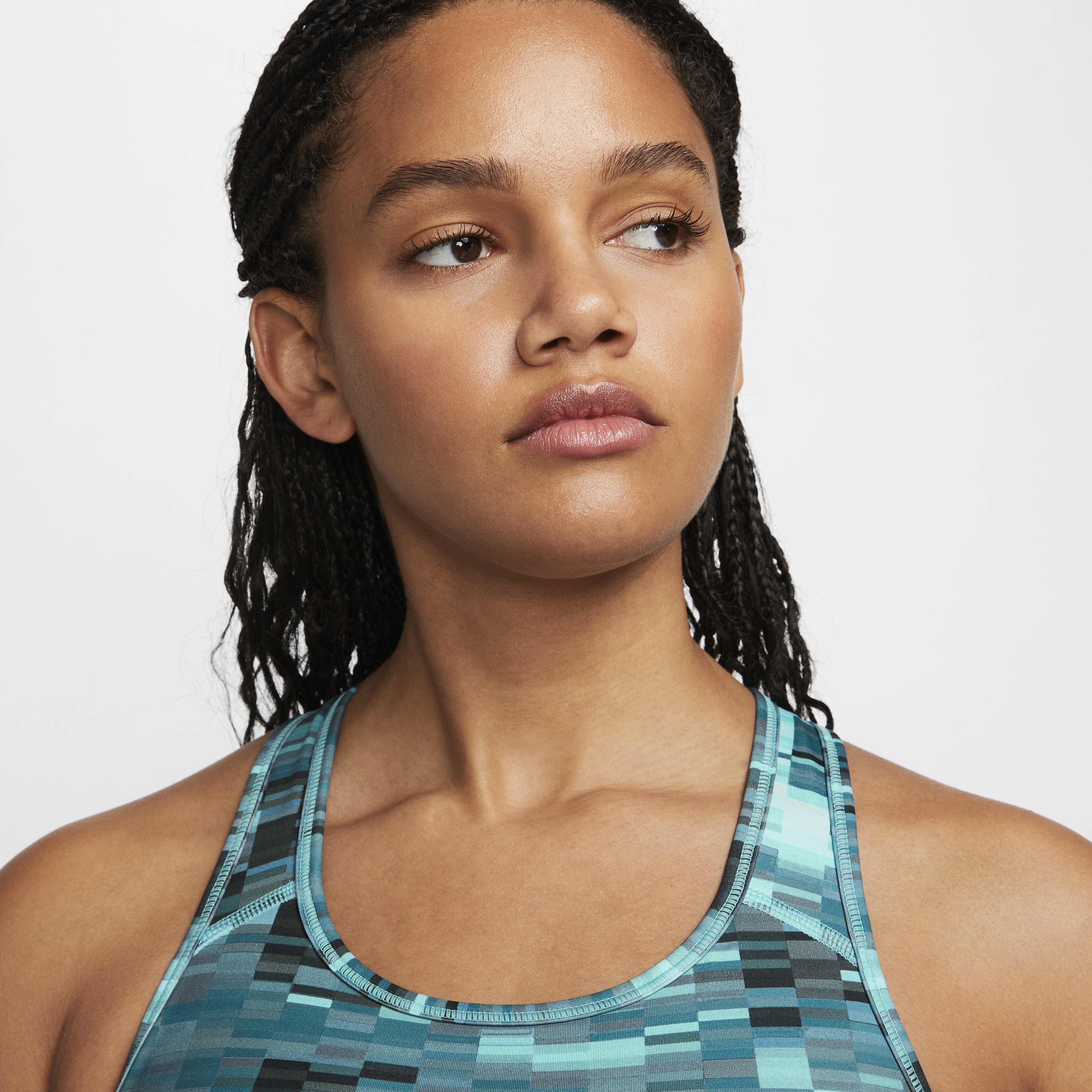 نايكي سووش image number 3