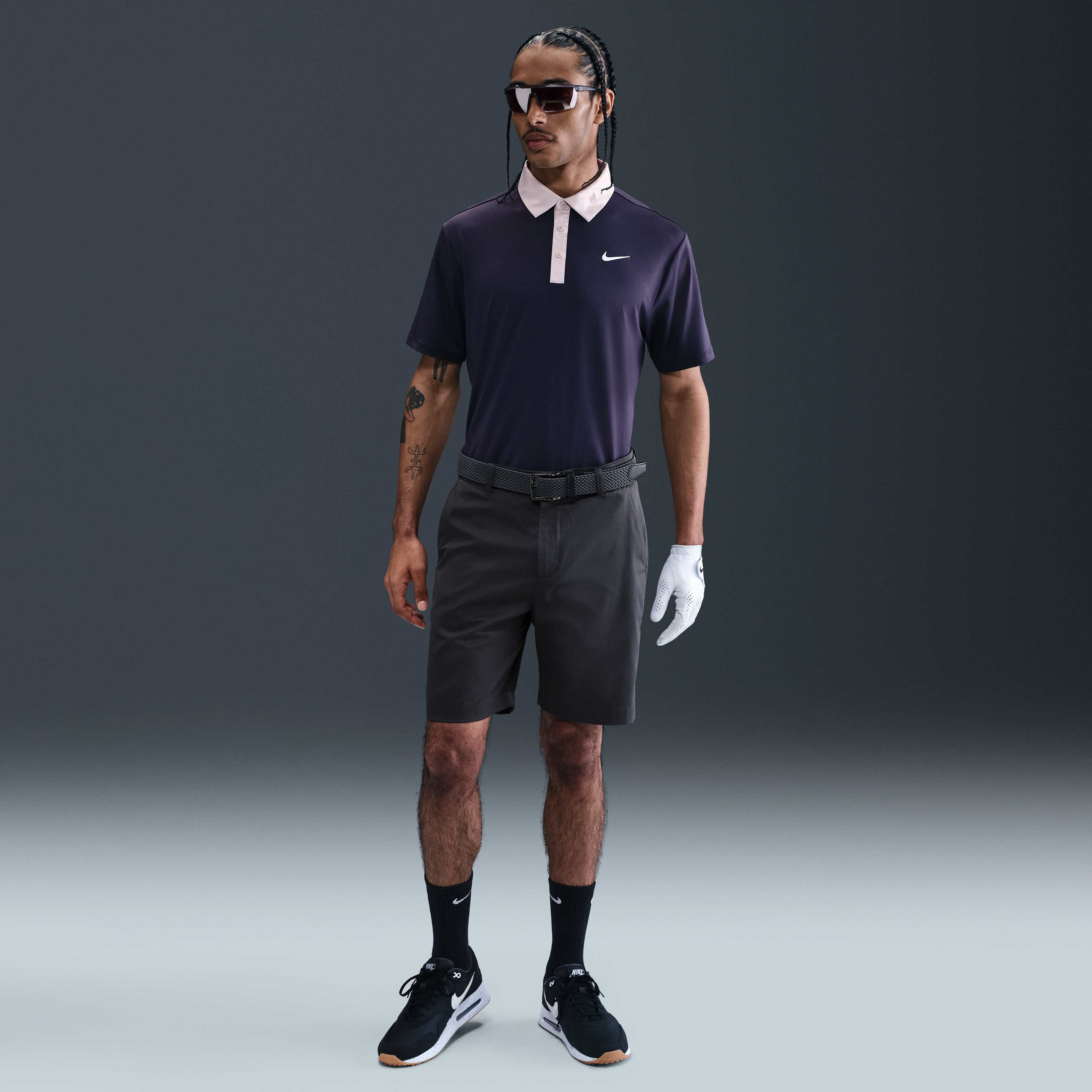 نايكي تور image number 0