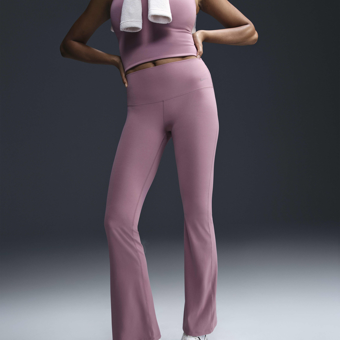 نايكي زينفي image number 4 نايكي زينفي image number 4