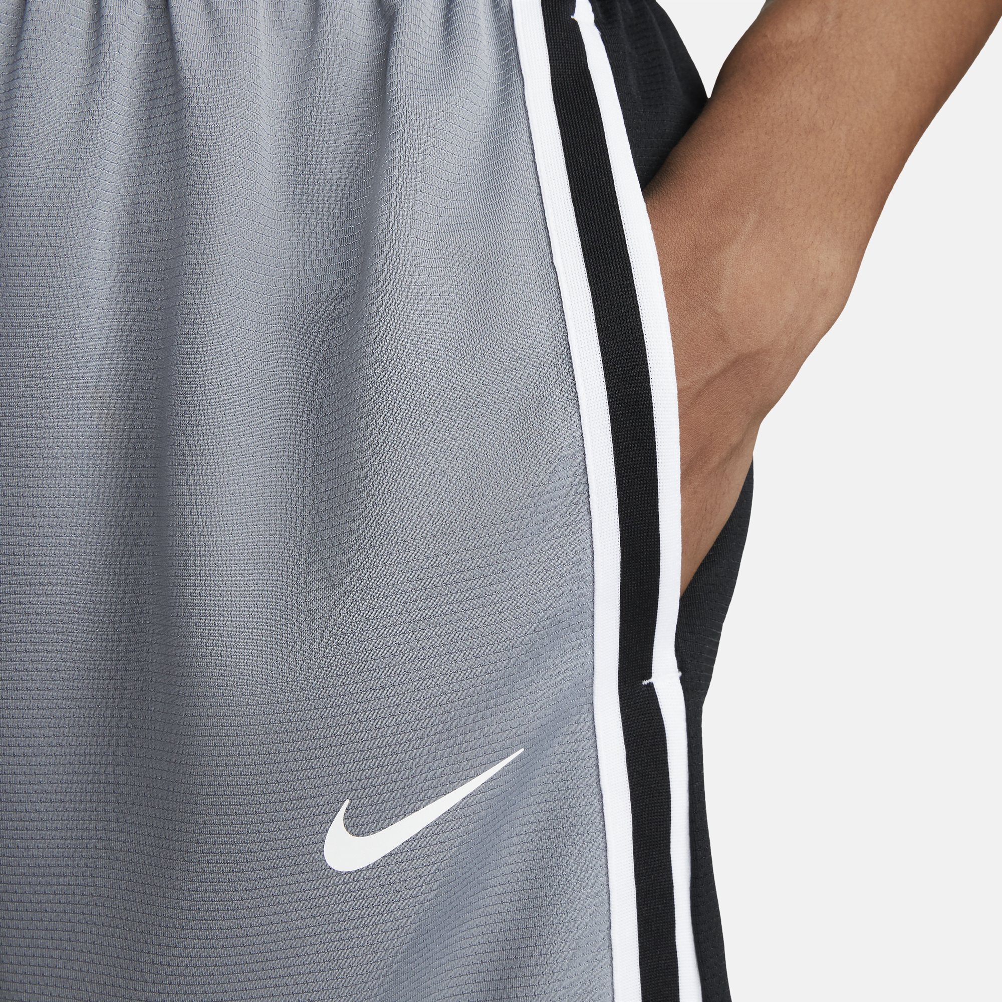 Nike bee shorts hot sale