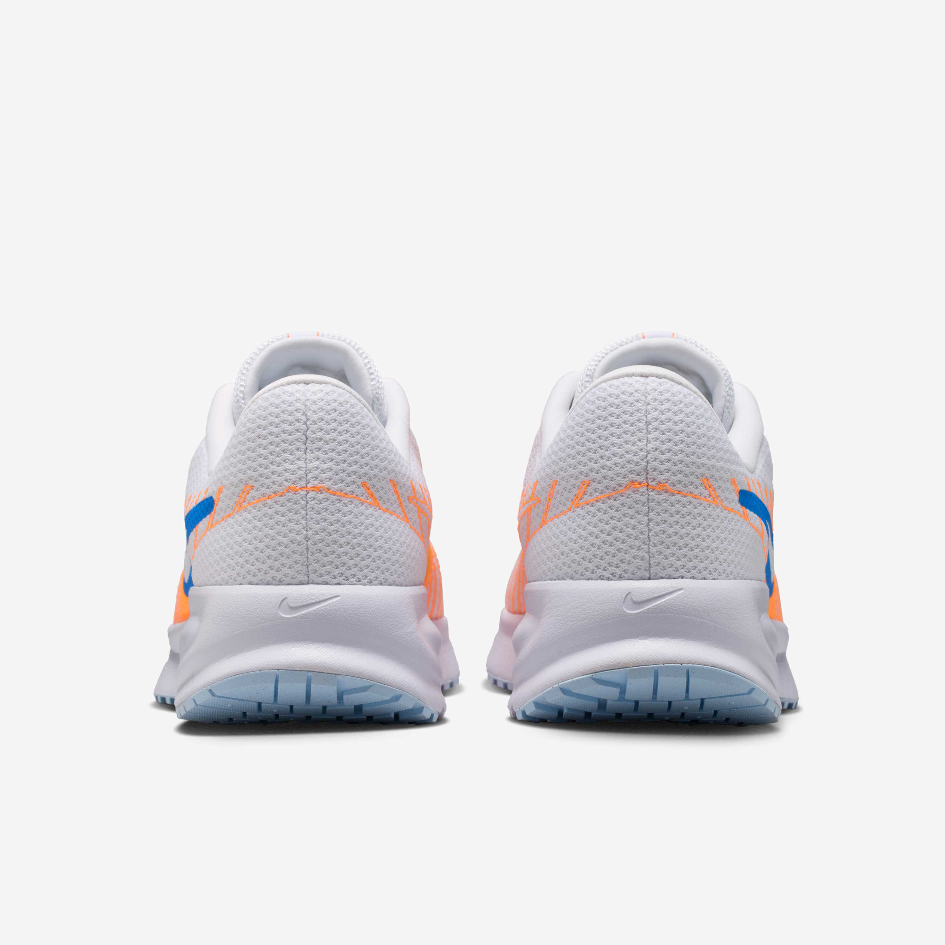 Nike Run Defy image number 5