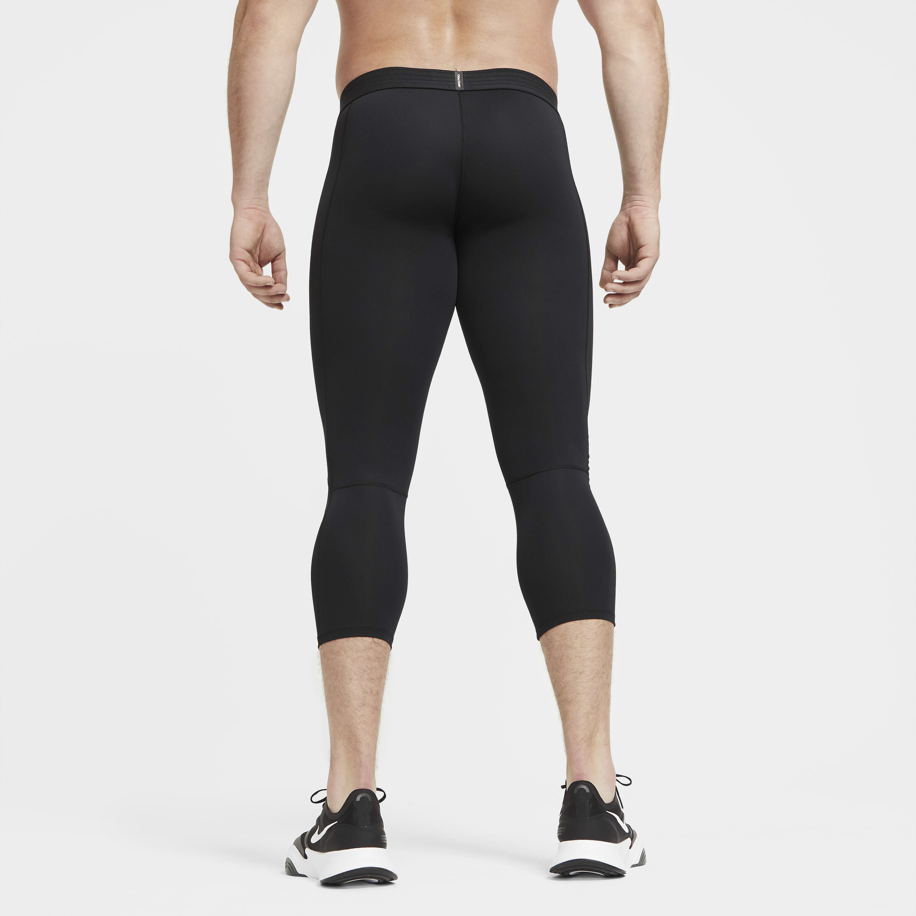 Nike Pro image number 6