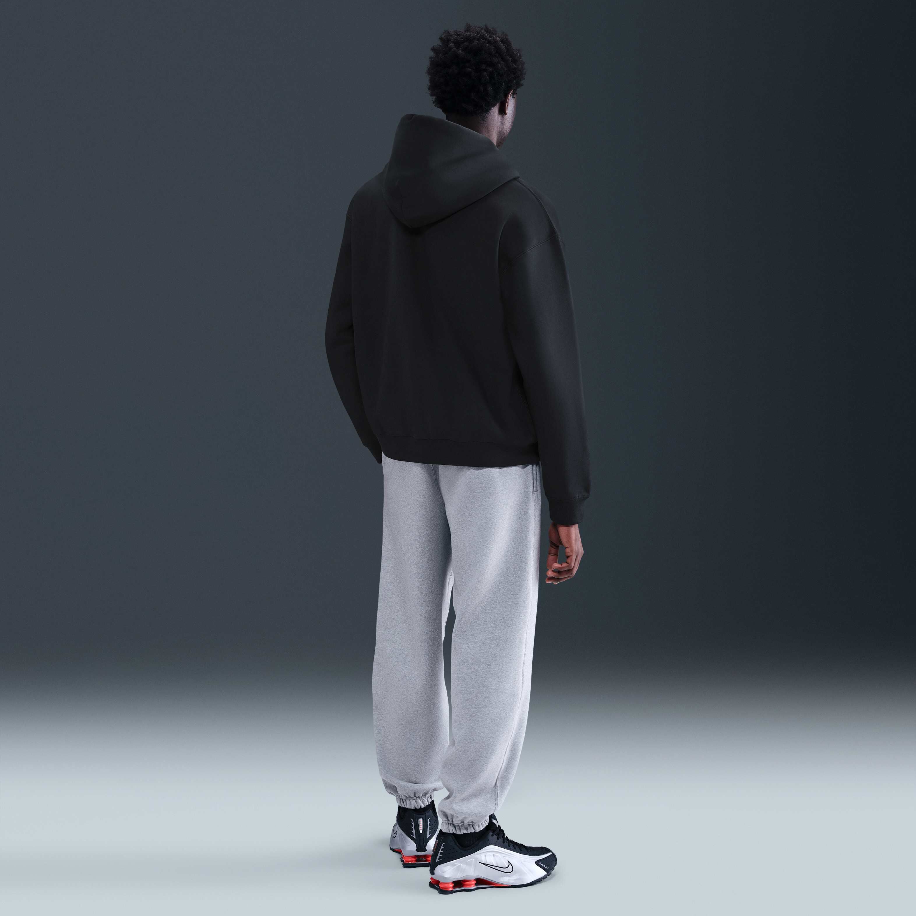 Nike Solo Swoosh image number 4