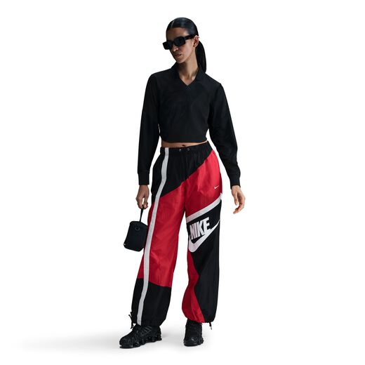 Shop Nike Women s Clothing Online in KSA Activewear Sports Bras More