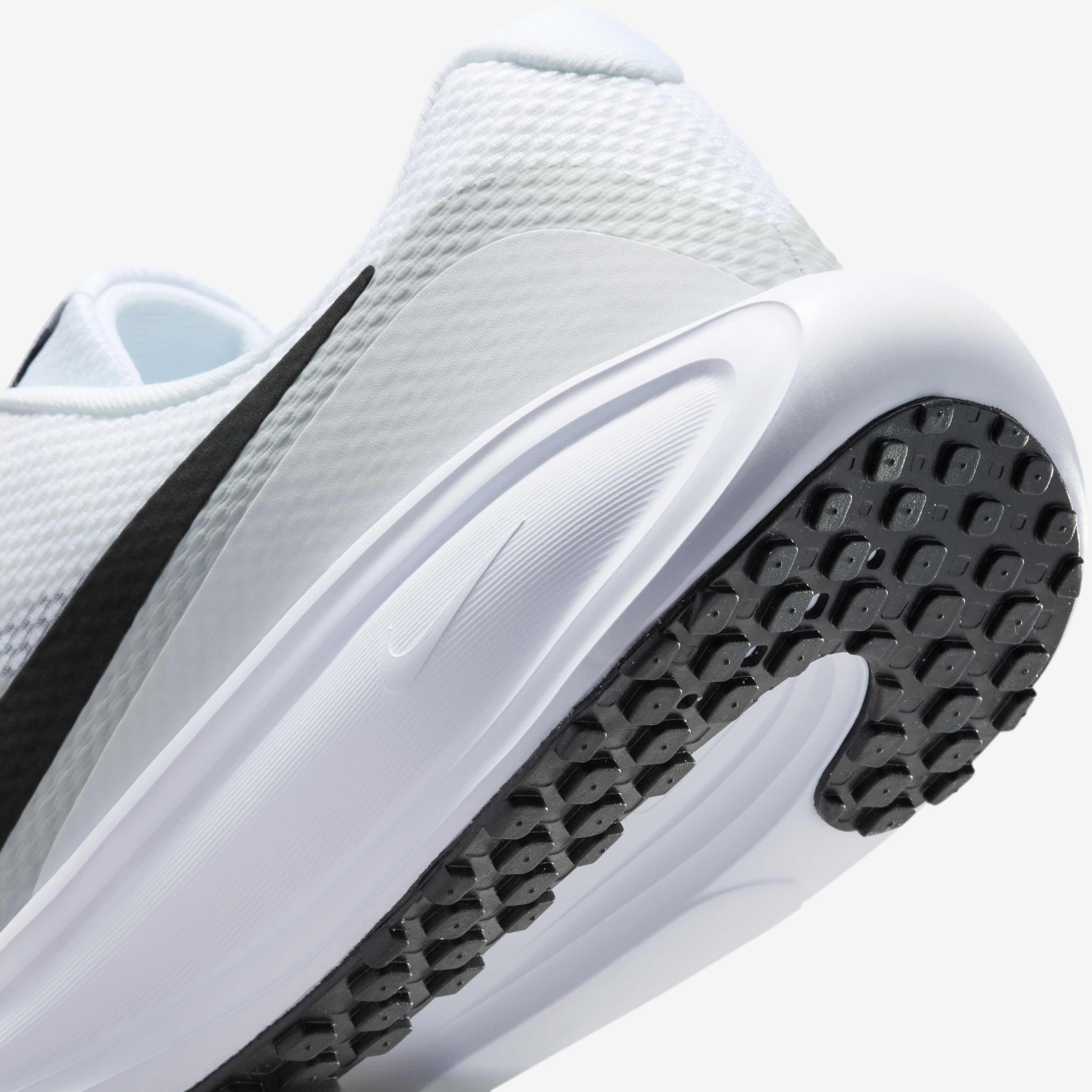 Nike Revolution 8 image number 7