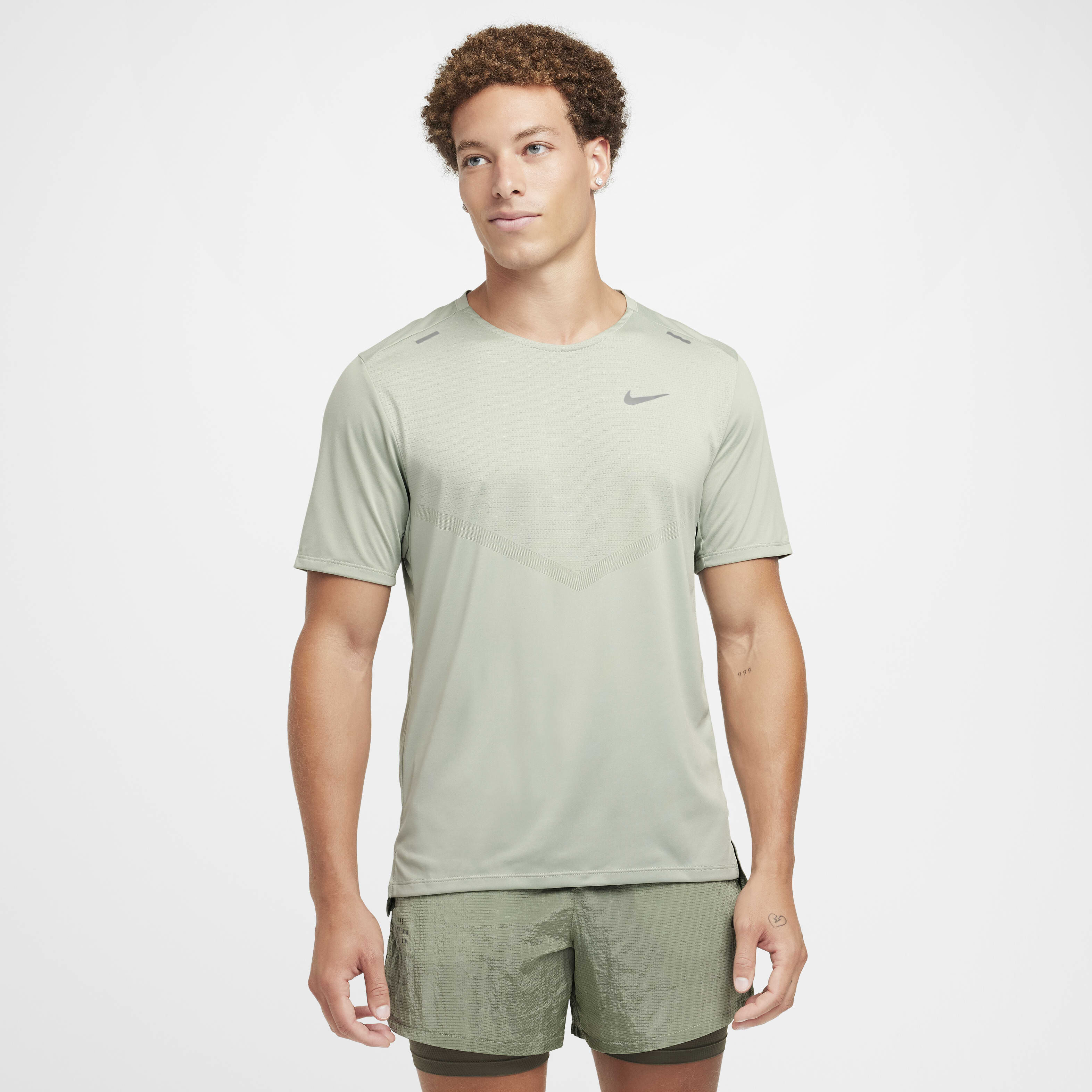 Nike men's rise 365 running tee top