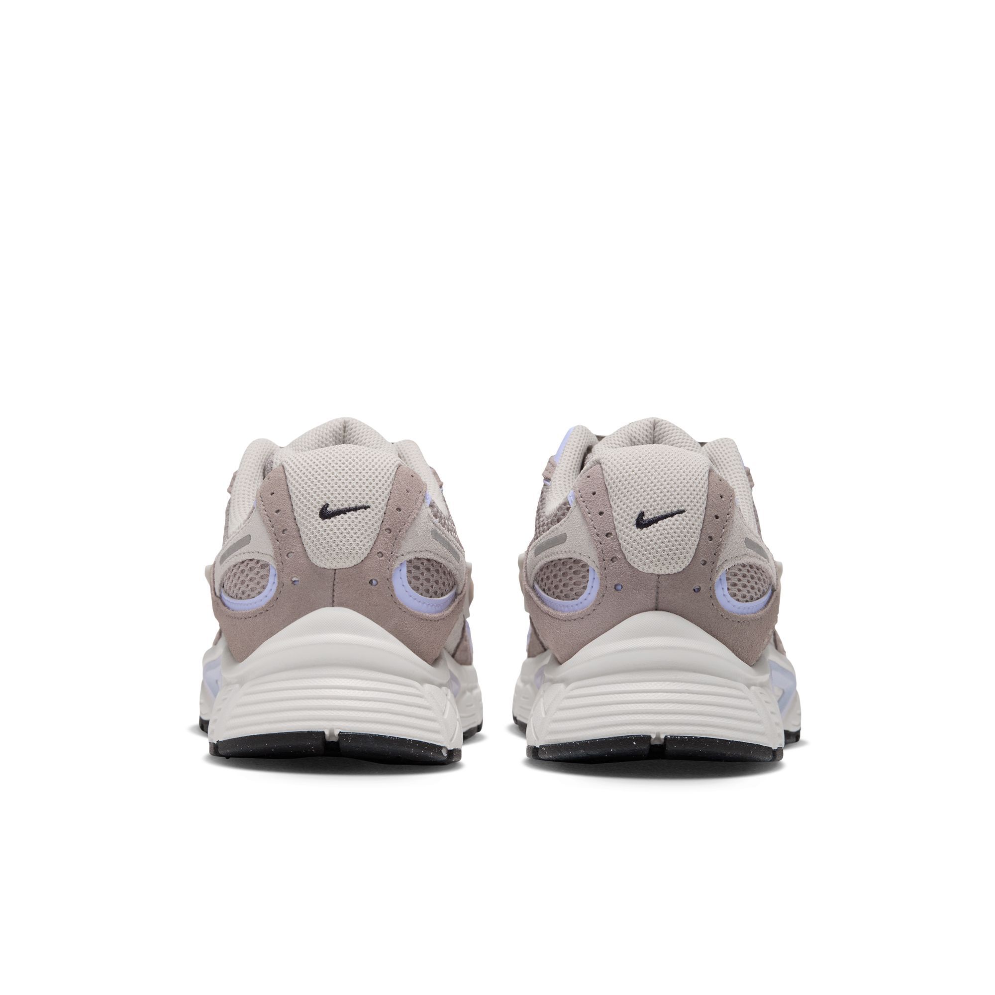 Nike V5 RNR Suede image number 1