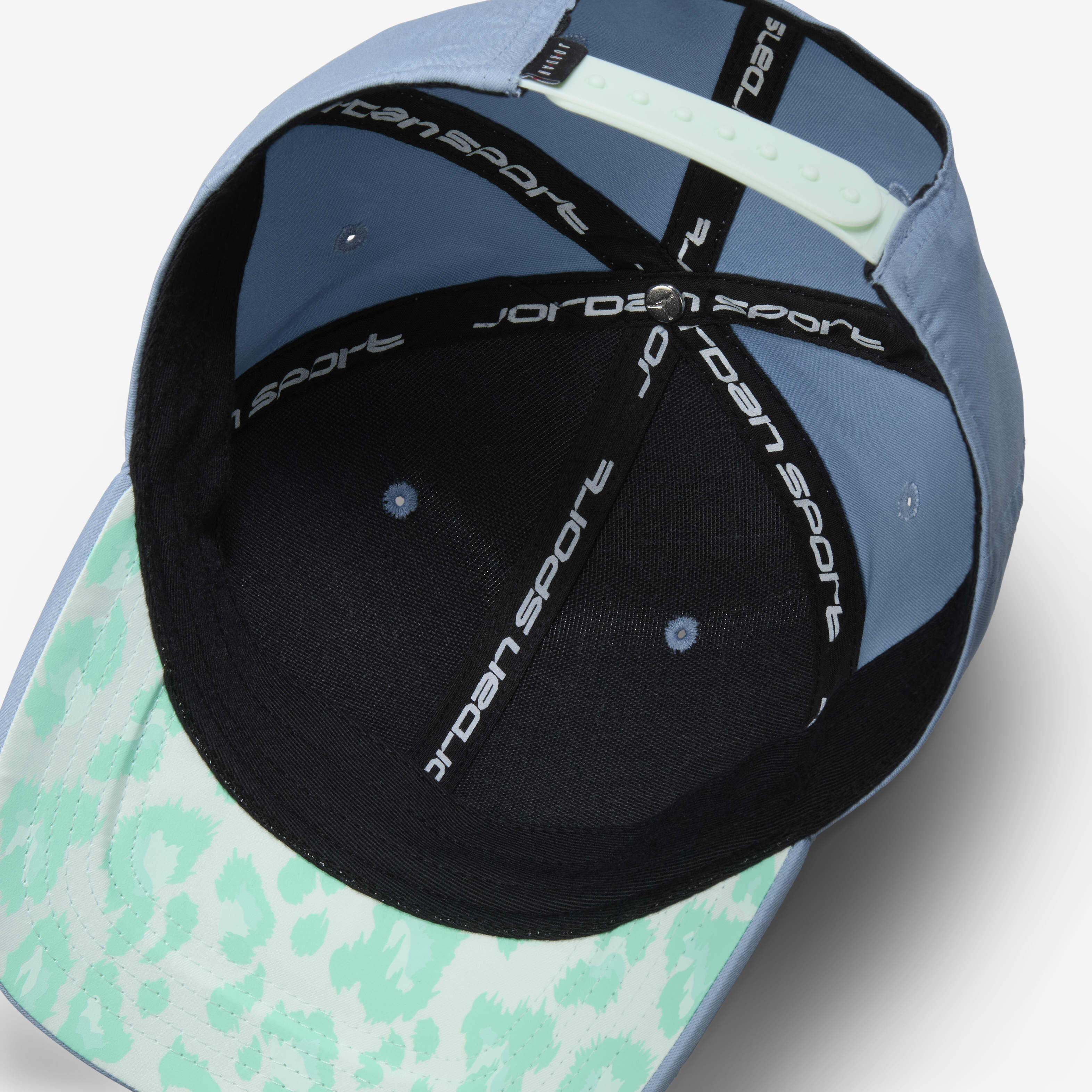 Jordan Rise image number 4