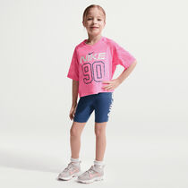 نايكي