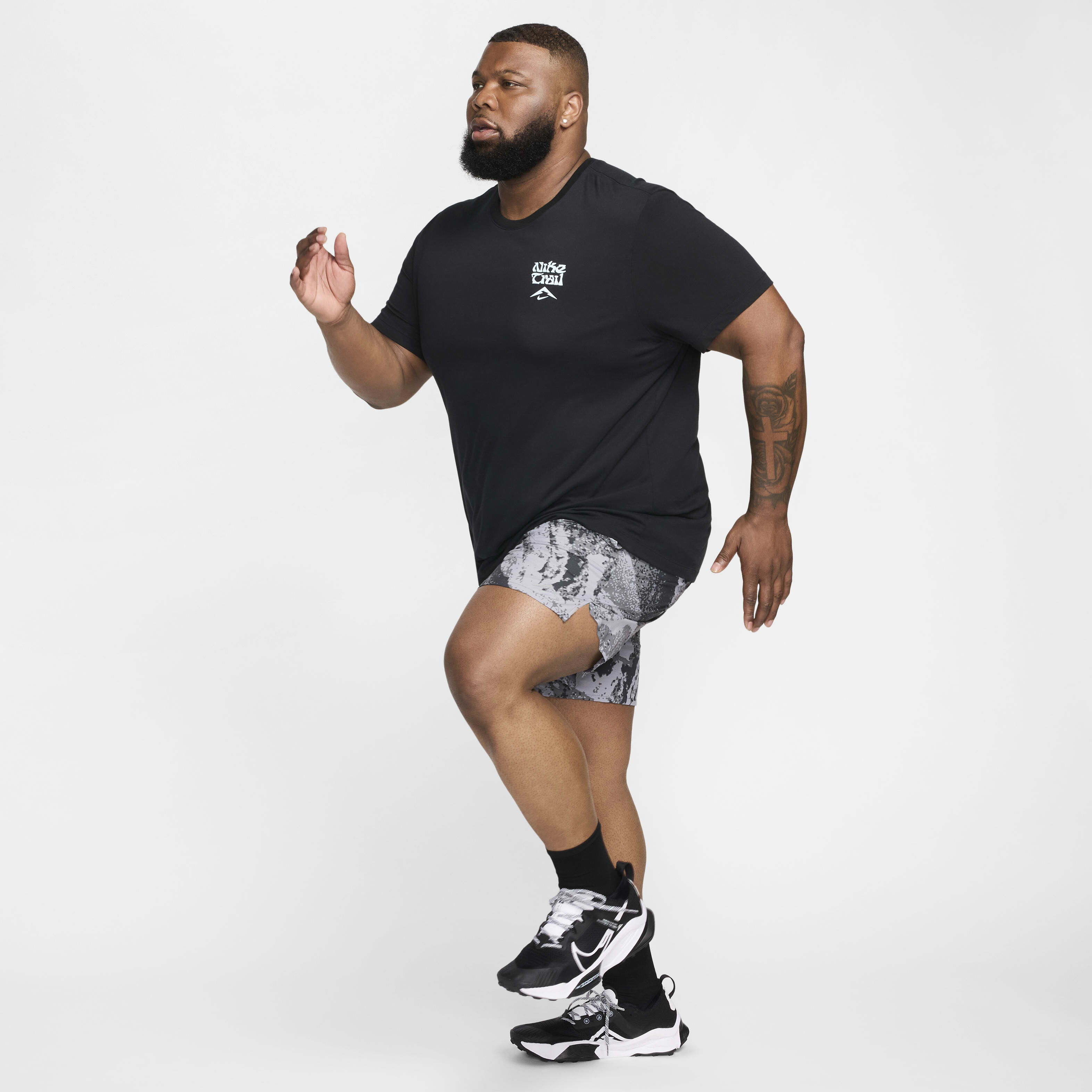 نايكي تريل سترايد image number 21