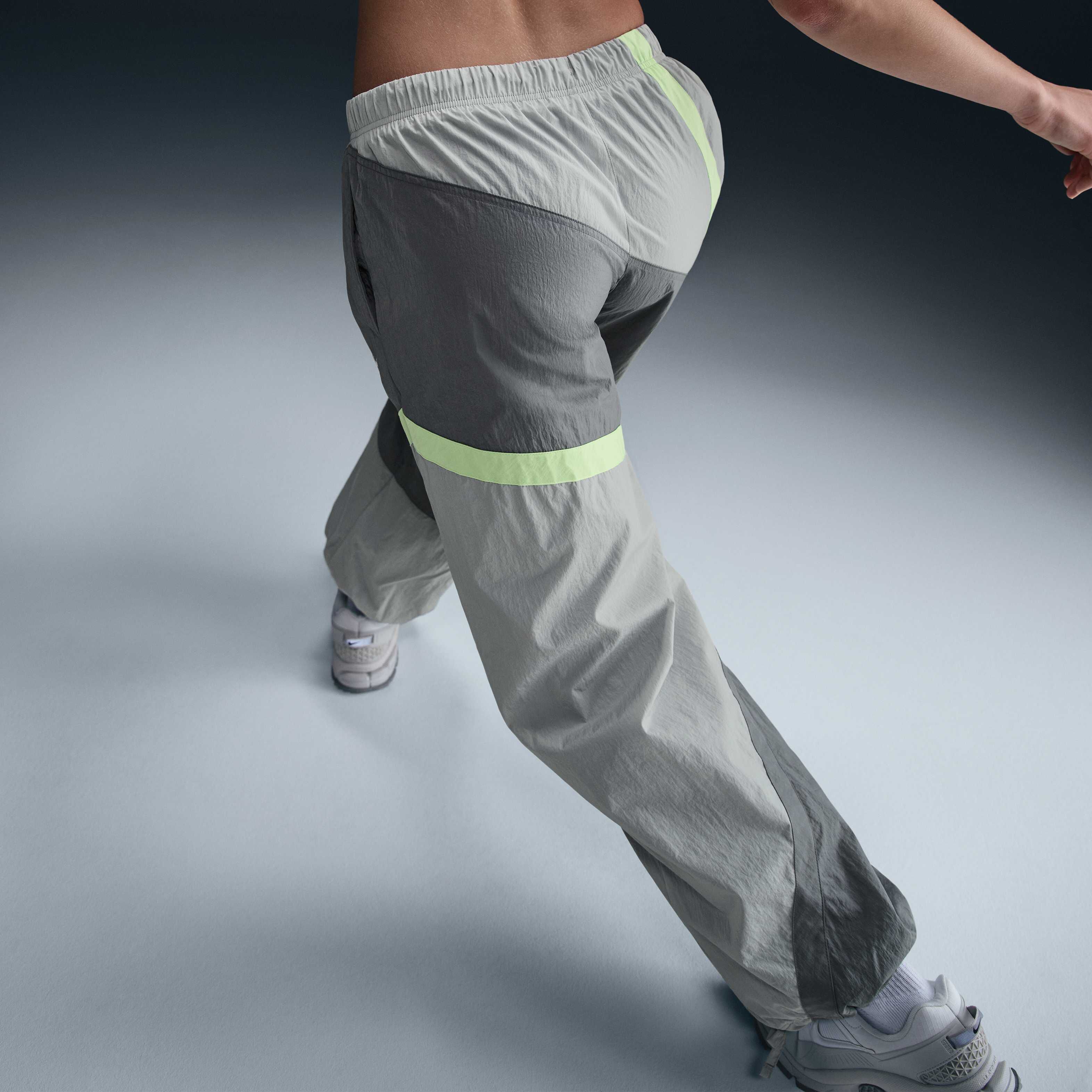 Nike Sportswear image number 2