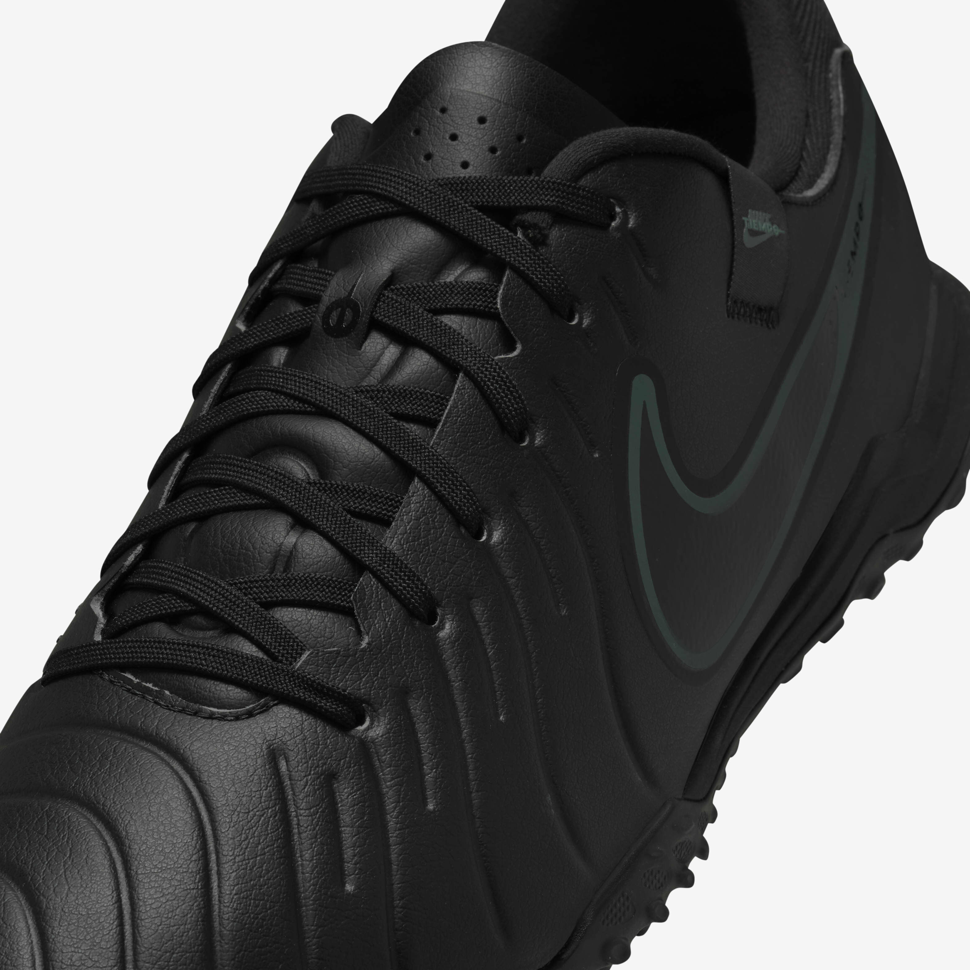 Nike tiempo turf shoes 2025