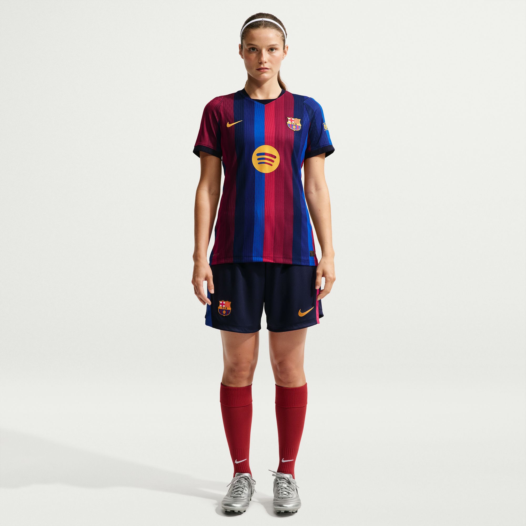 برشلونة 2026/27 ماتش الأساسي image number 0